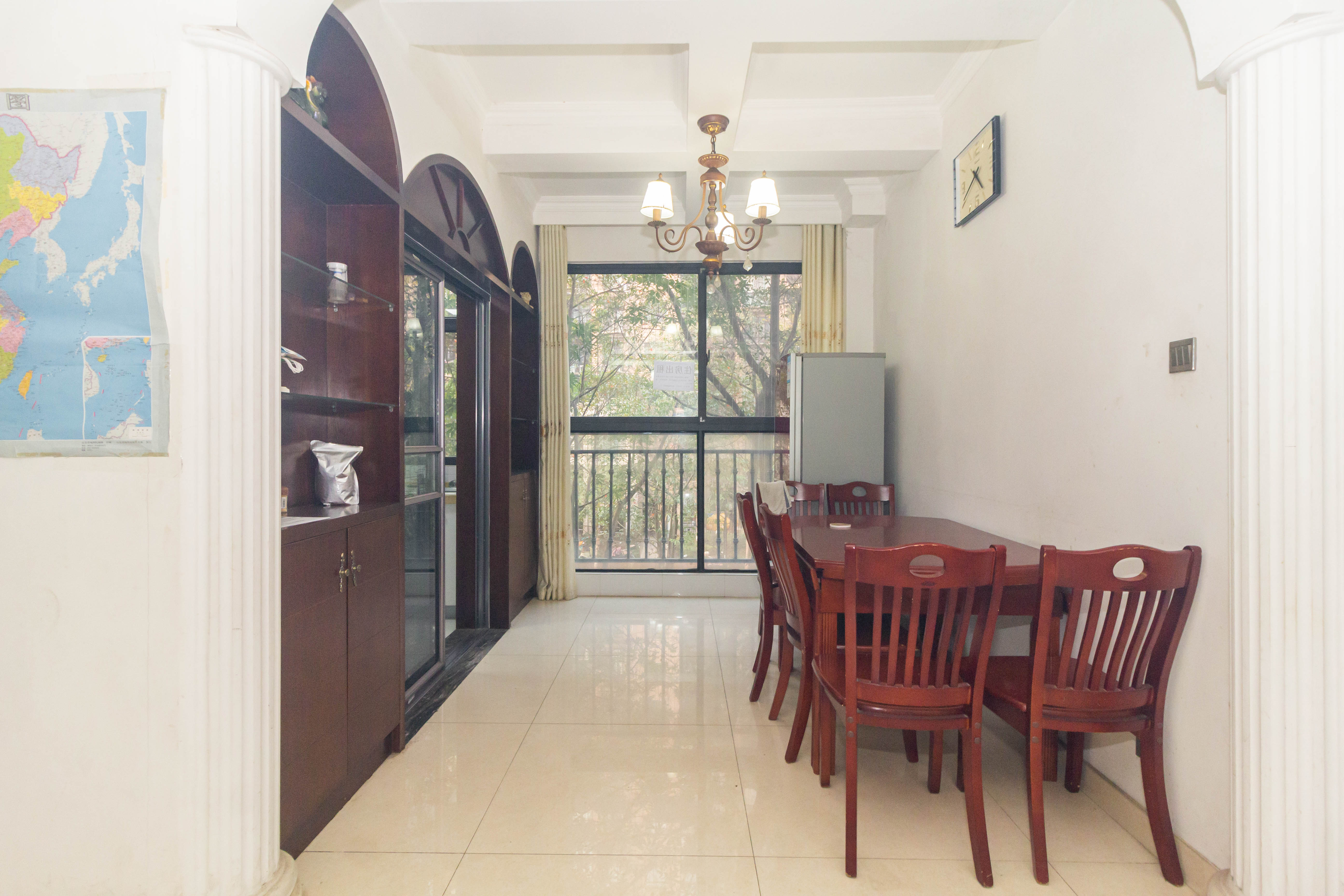 康桥长郡 4室2厅2卫 85.8万 康桥长郡 4室2厅2卫 85.8万客厅