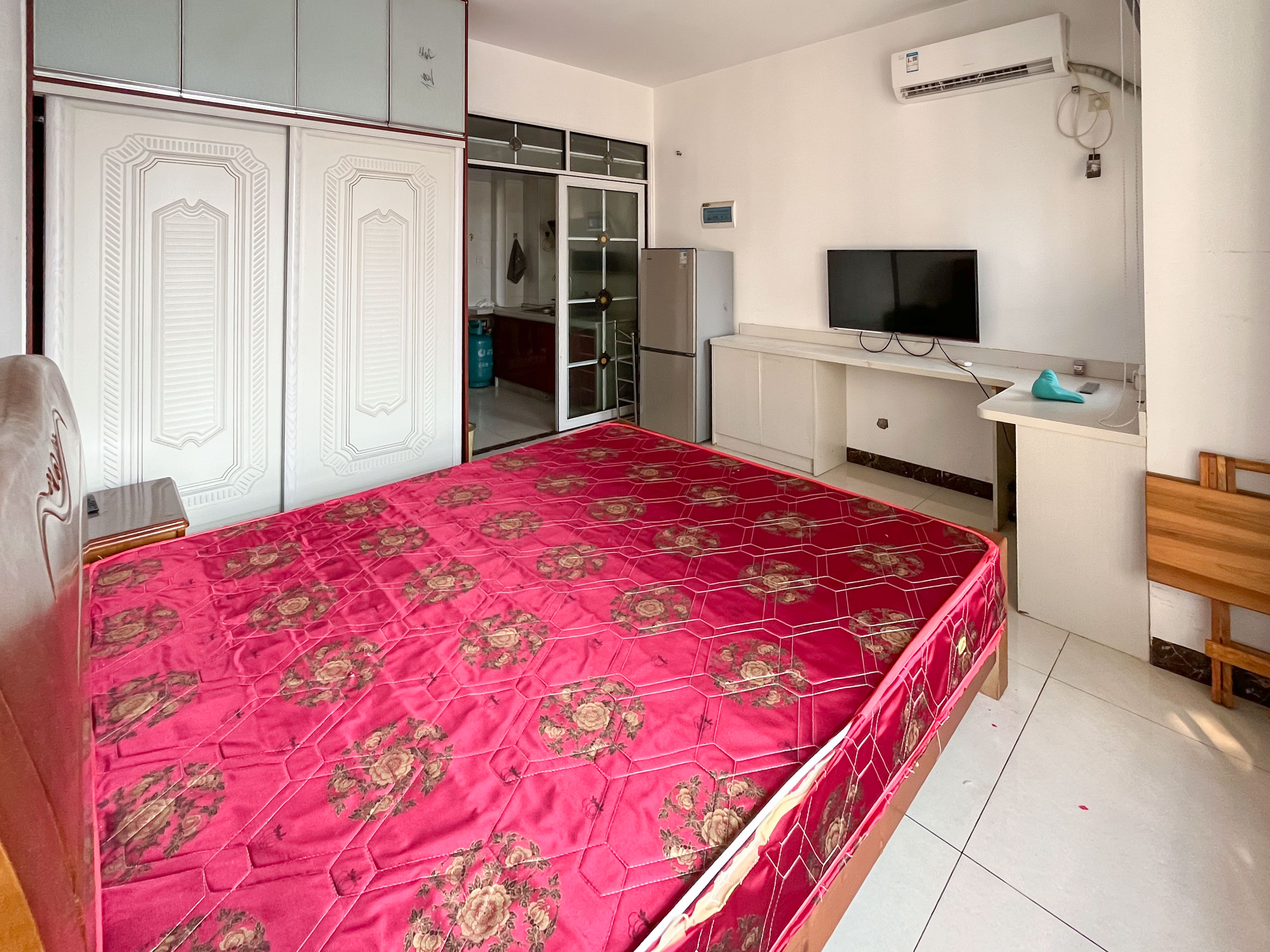 华远金科港国际城 1室1厅1卫 19.6万 华远金科港国际城 1室1厅1卫 19.6万厨房