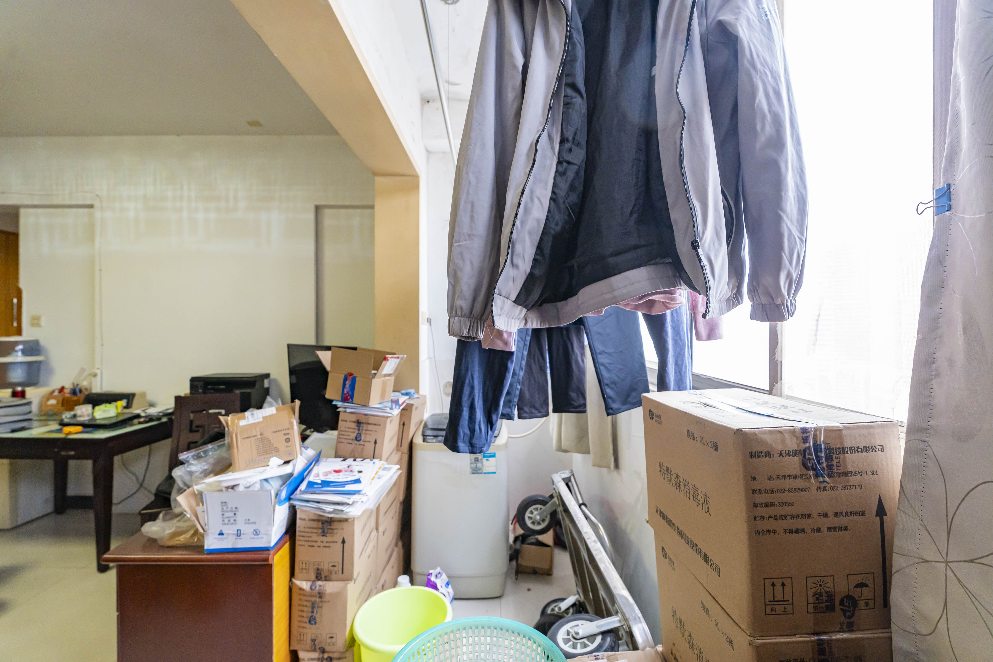 富兴金地大厦  2室1厅1卫   78.00万阳台