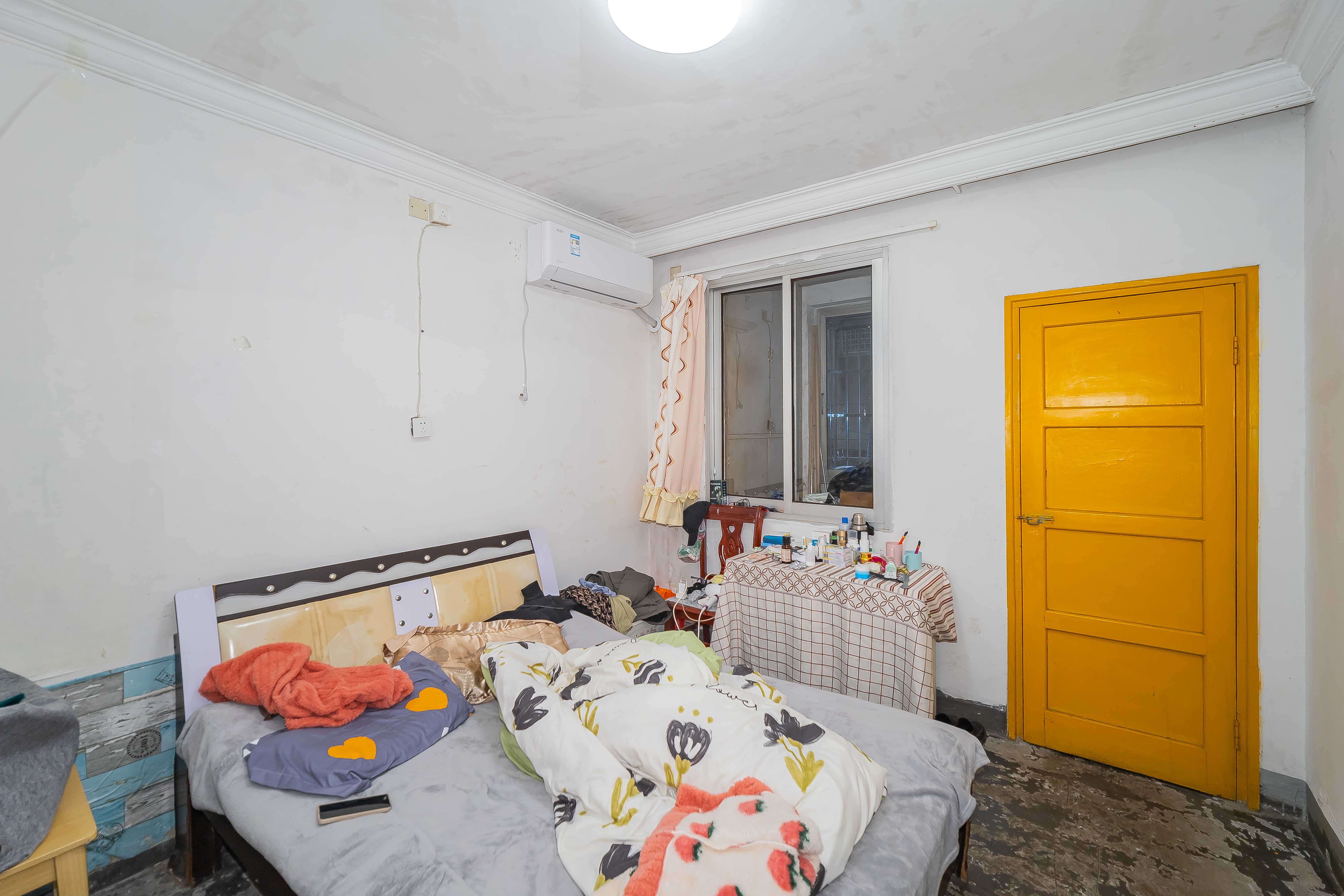 天心区政府机关宿舍(燕子岭正街17栋)  2室2厅1卫    50.0万 天心区政府机关宿舍(燕子岭正街17栋)  2室2厅1卫    50.0万卧室