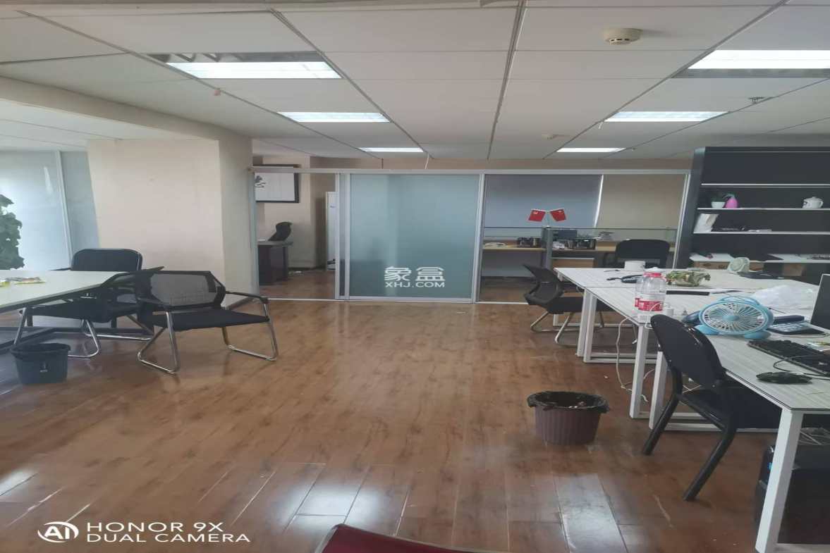 鼎丰国际 1室1厅0卫 2500.0元/月 鼎丰国际 1室1厅0卫 2500.0元/月室内图