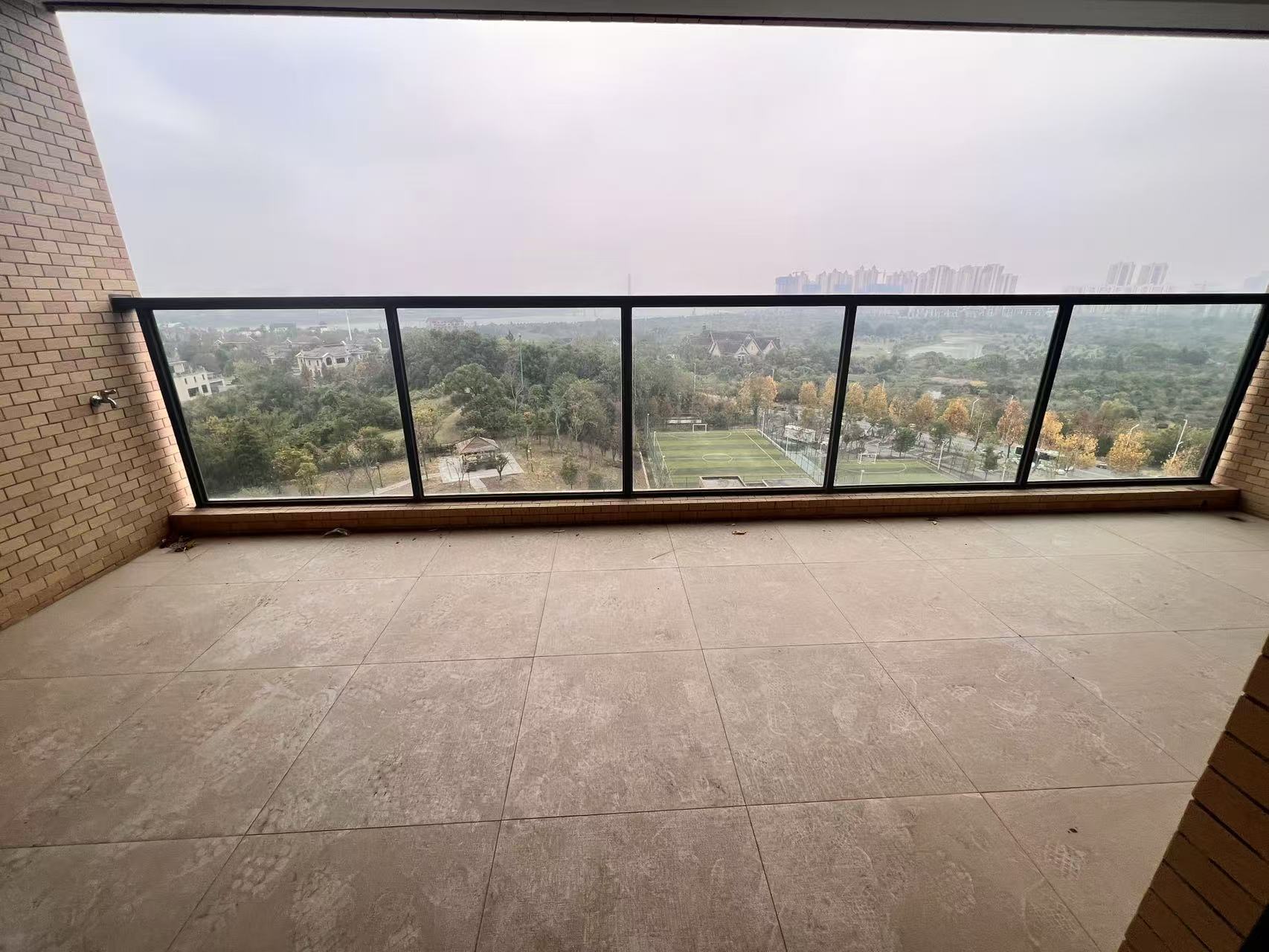 晋合湘水湾六期 3室2厅2卫 160.0万 晋合湘水湾六期 3室2厅2卫 160.0万室内图