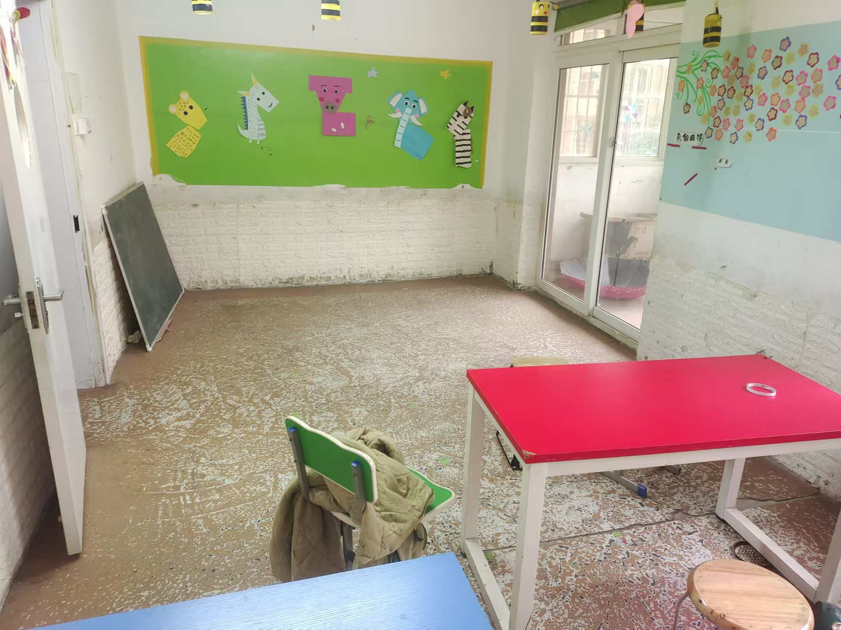 黎郡新宇熙春园 4室2厅2卫 3400.0元/月 黎郡新宇熙春园 4室2厅2卫 3400.0元/月室内图