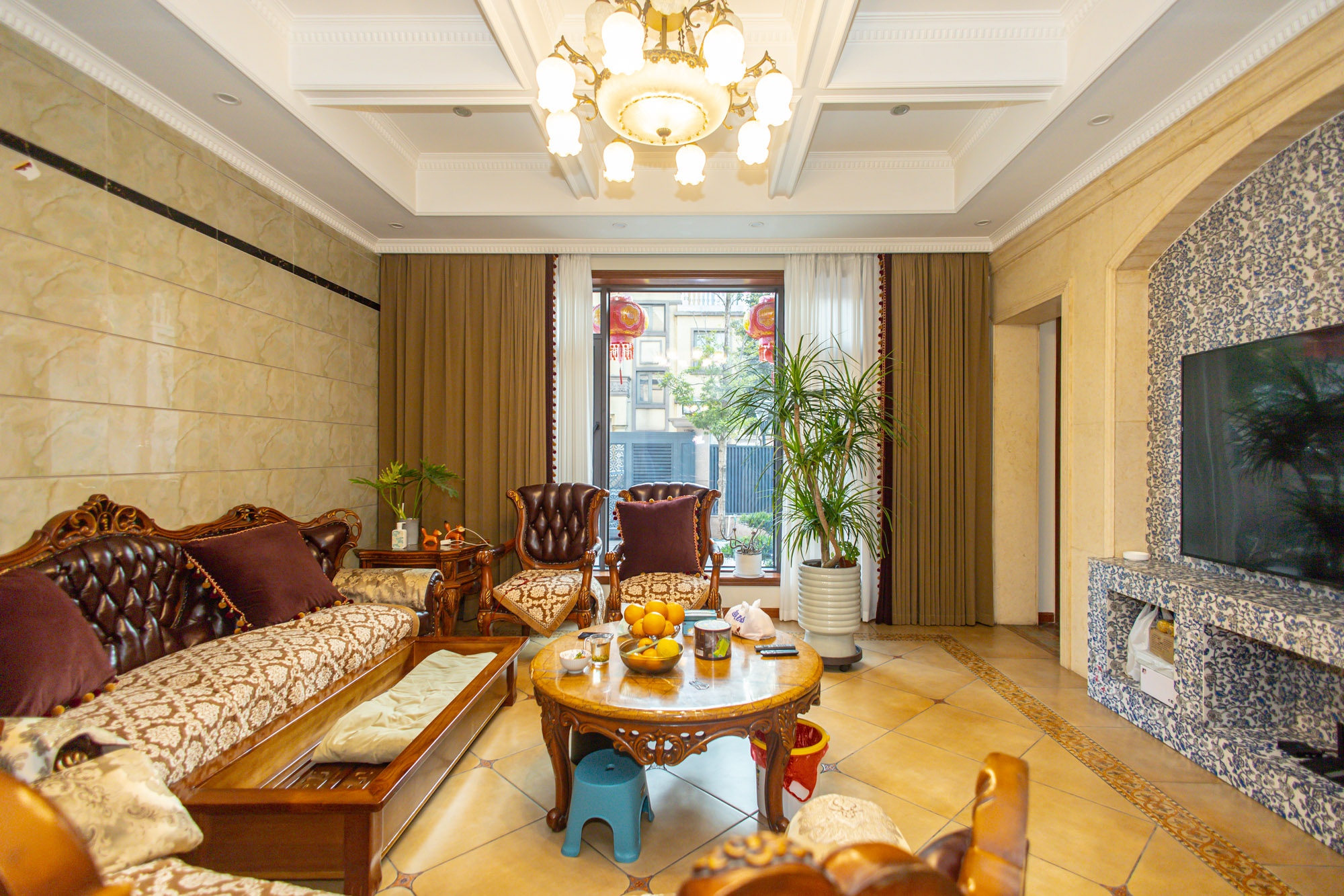 碧桂园威尼斯城 6室2厅3卫 506.0万 碧桂园威尼斯城 6室2厅3卫 506.0万客厅