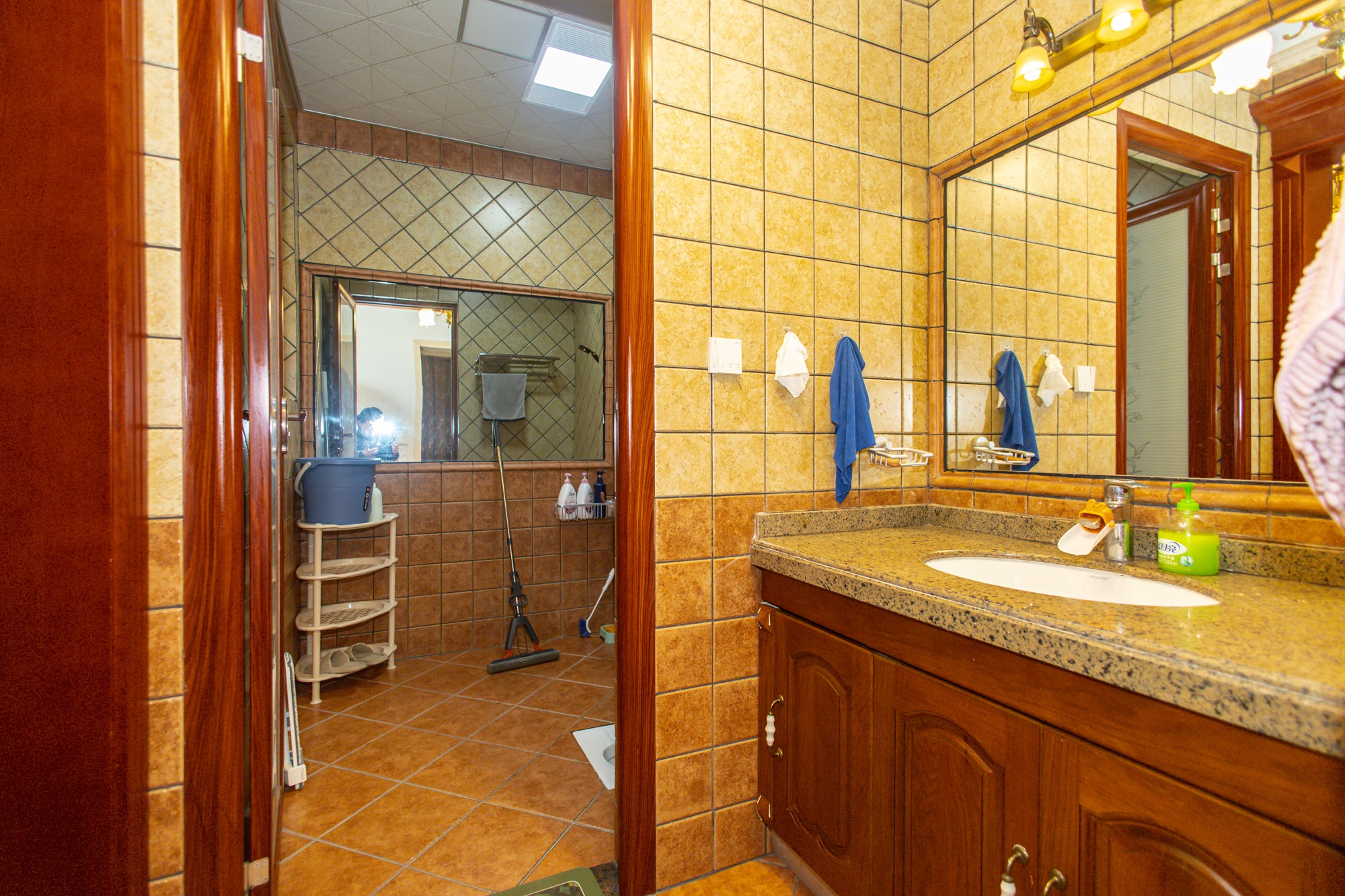 碧桂园威尼斯城 6室2厅3卫 506.0万 碧桂园威尼斯城 6室2厅3卫 506.0万卫生间