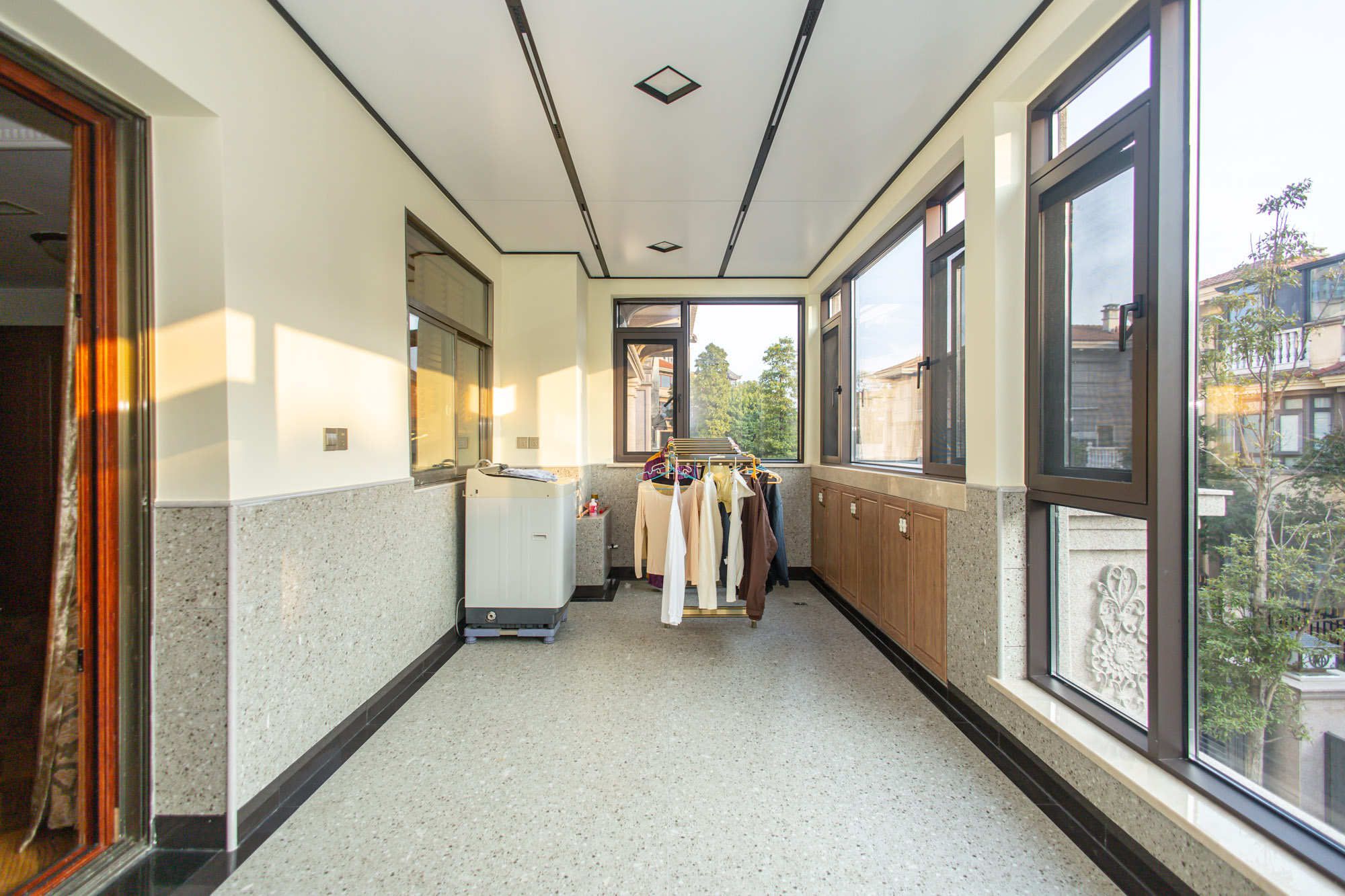 碧桂园威尼斯城 6室2厅3卫 506.0万 碧桂园威尼斯城 6室2厅3卫 506.0万阳台