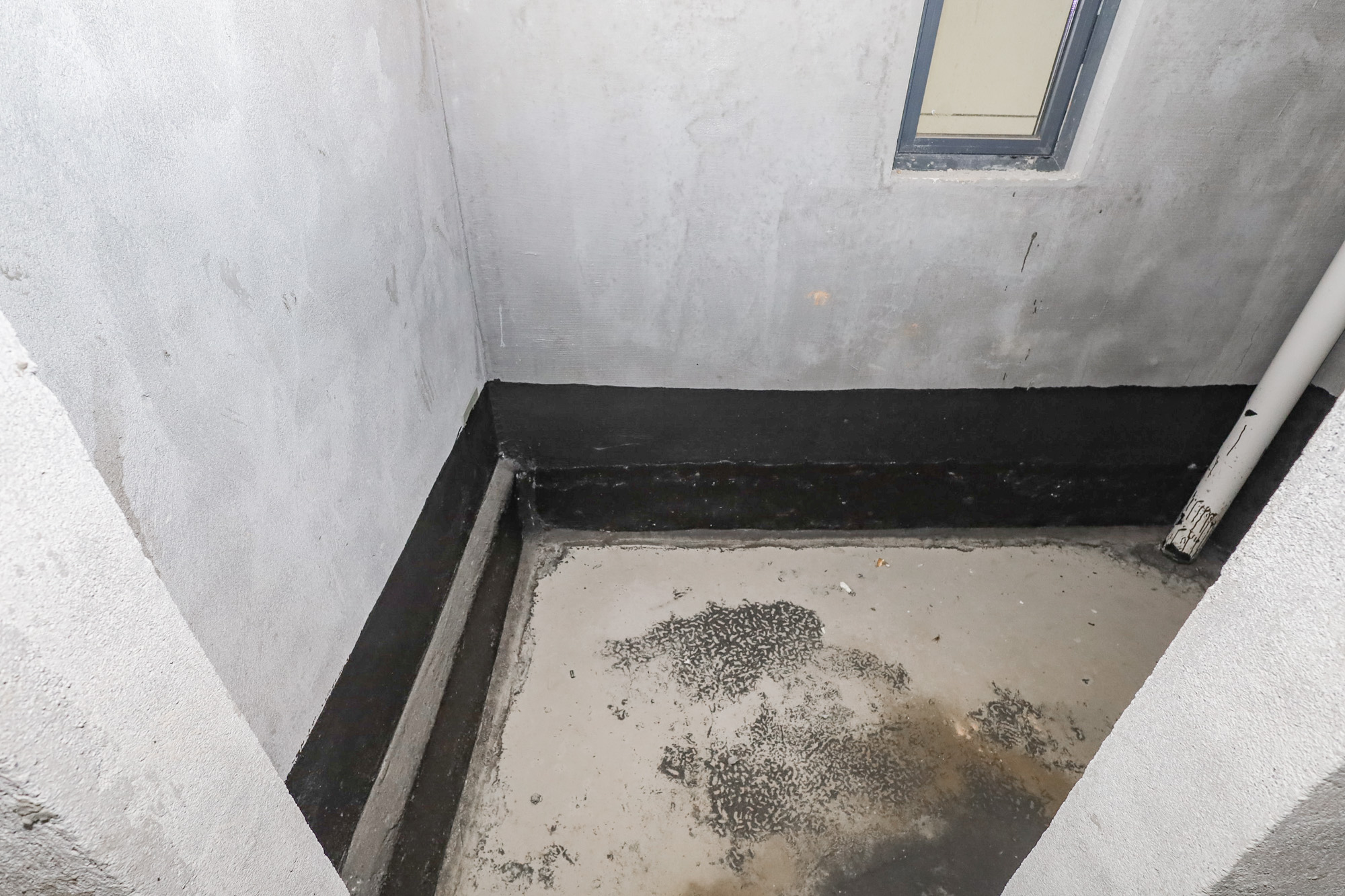 轨道中建麓江府  4室2厅2卫   181.50万卫生间