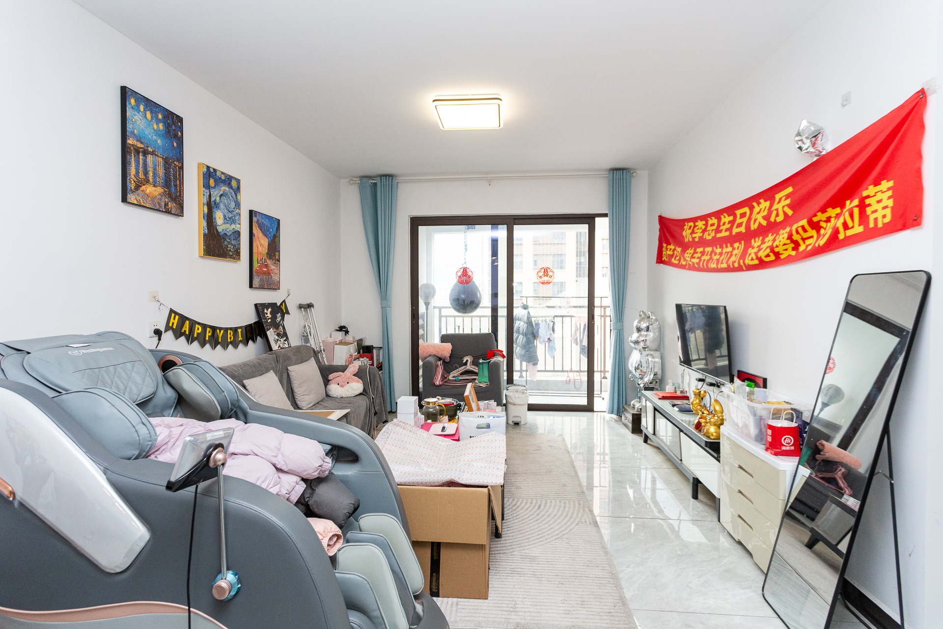 龙湖璟宸原著(龙湖紫宸) 3室2厅2卫 95.0万 龙湖璟宸原著(龙湖紫宸) 3室2厅2卫 95.0万客厅