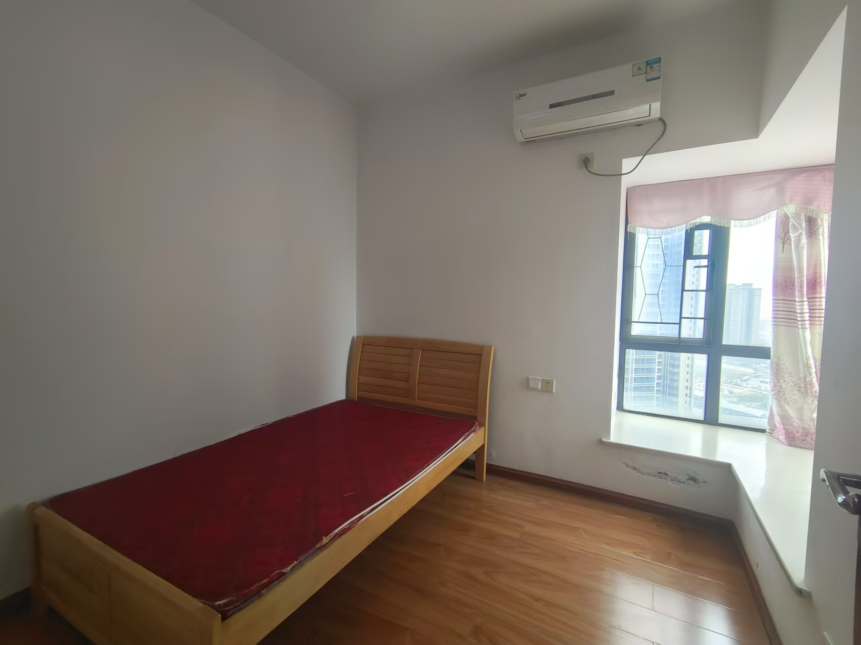 流金岁月-华晨国际 2室2厅1卫 55.0万 流金岁月-华晨国际 2室2厅1卫 55.0万室内图