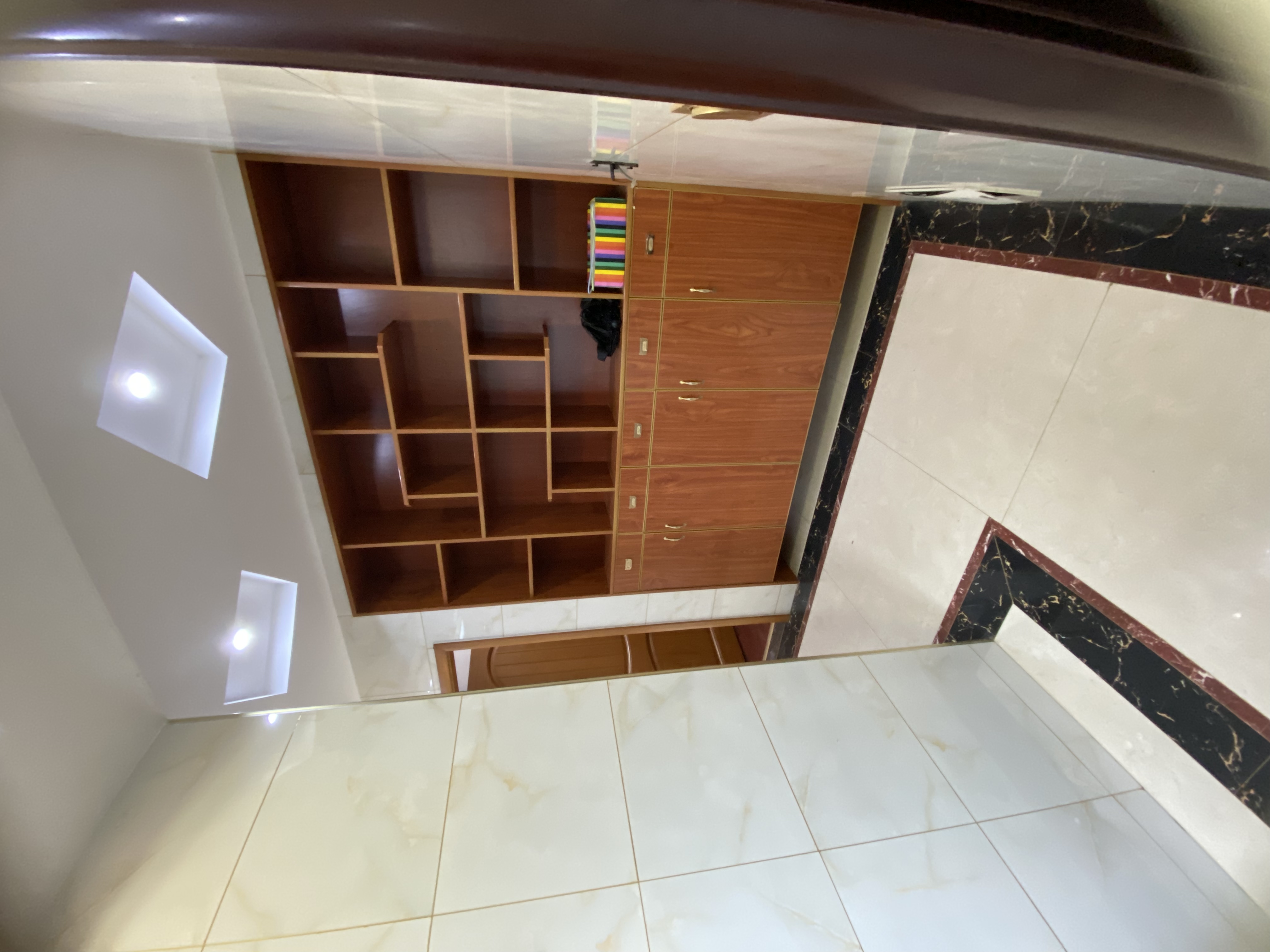 德惠雅苑(众星湘港公馆) 3室1厅1卫 2200.0元/月 德惠雅苑(众星湘港公馆) 3室1厅1卫 2200.0元/月室内图