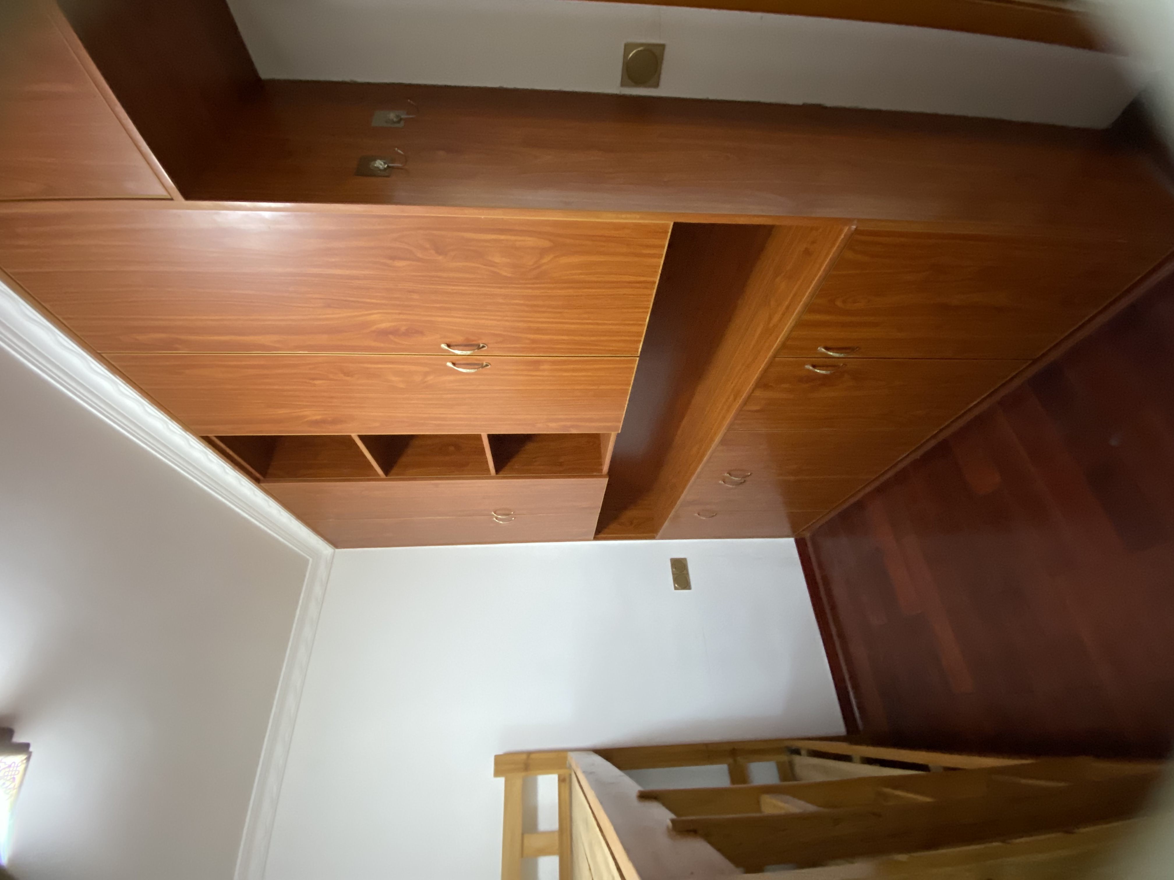 德惠雅苑(众星湘港公馆) 3室1厅1卫 2200.0元/月 德惠雅苑(众星湘港公馆) 3室1厅1卫 2200.0元/月室内图