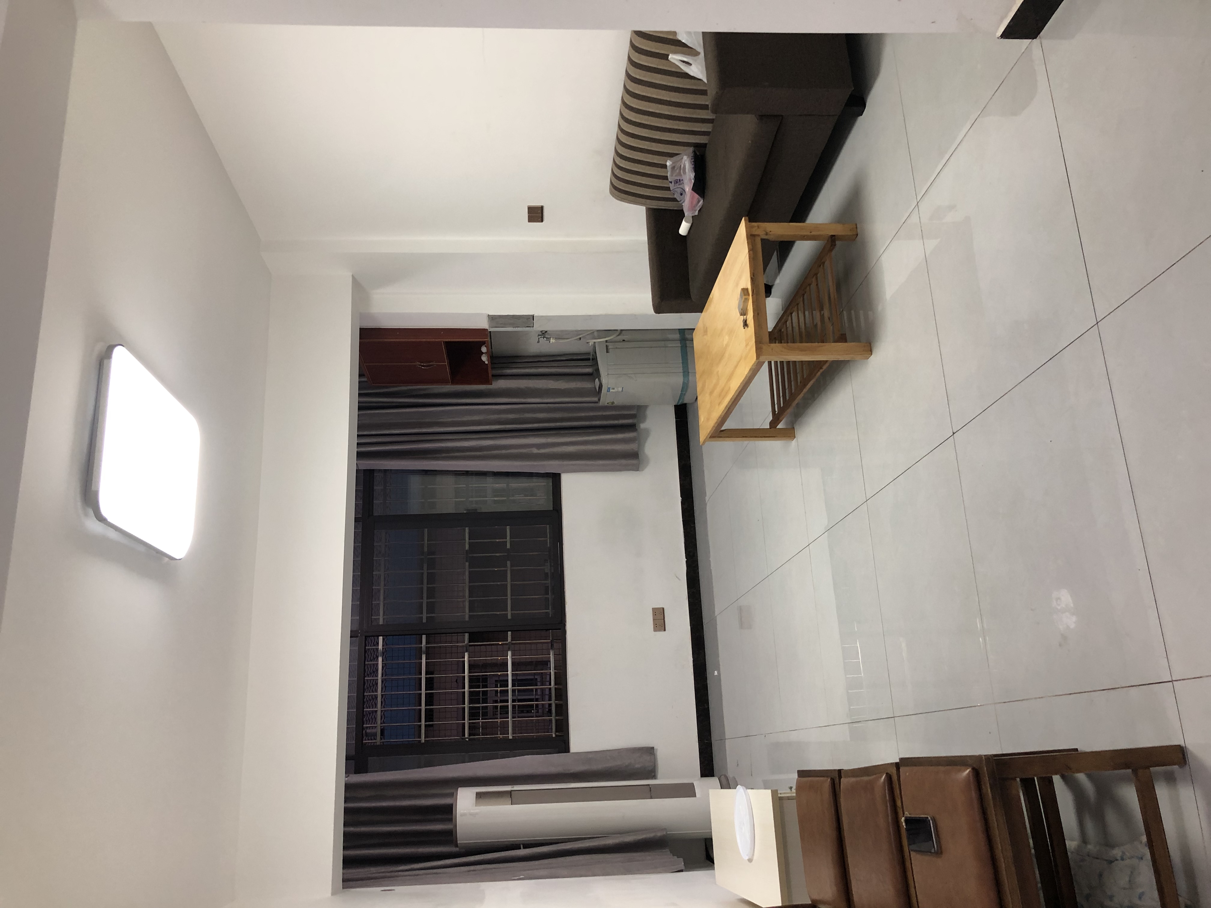 友兴家园 2室1厅1卫 1900.0元/月 友兴家园 2室1厅1卫 1900.0元/月室内图