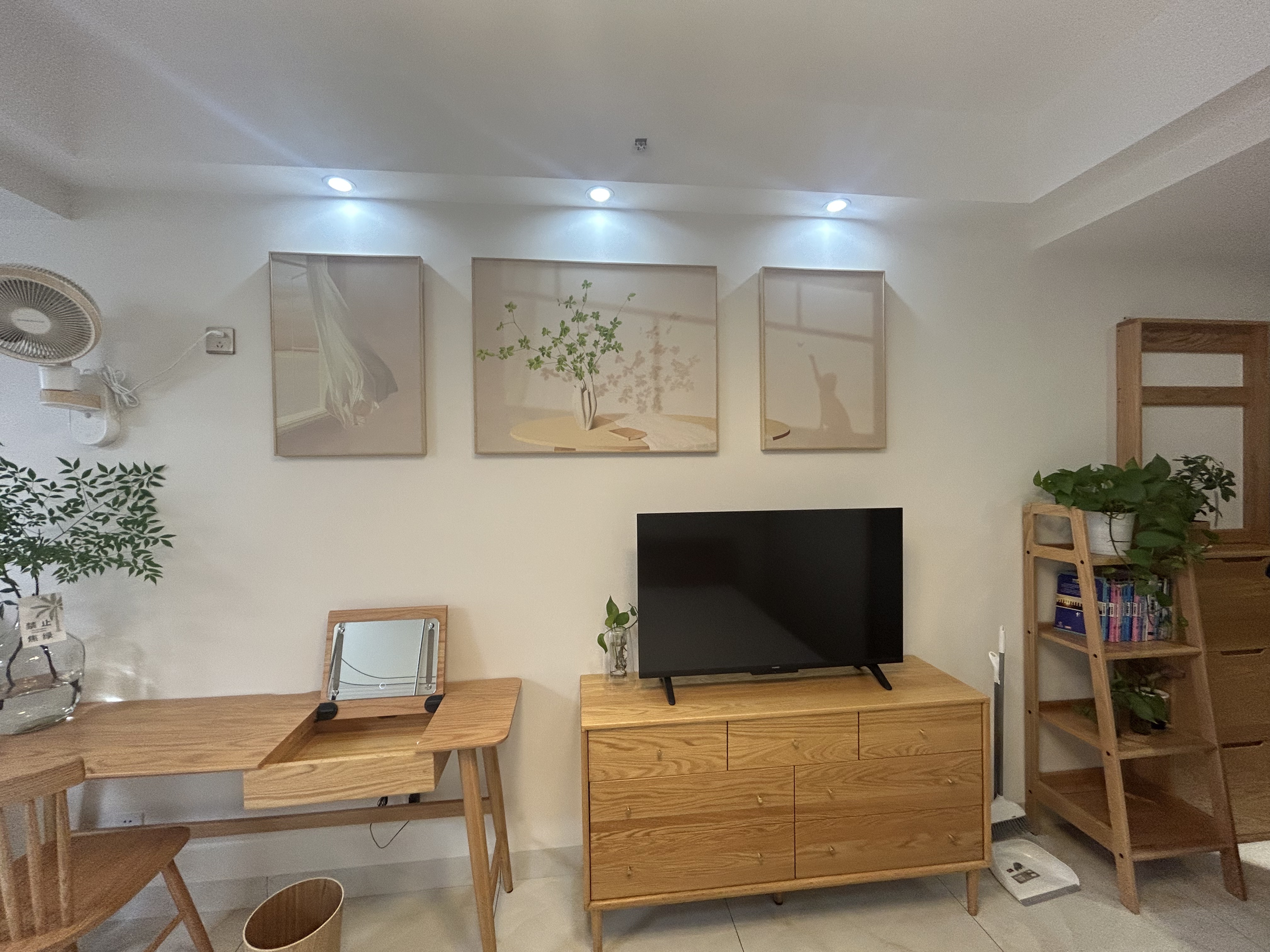 中建御山和苑 1室0厅1卫 1500.0元/月 中建御山和苑 1室0厅1卫 1500.0元/月室内图