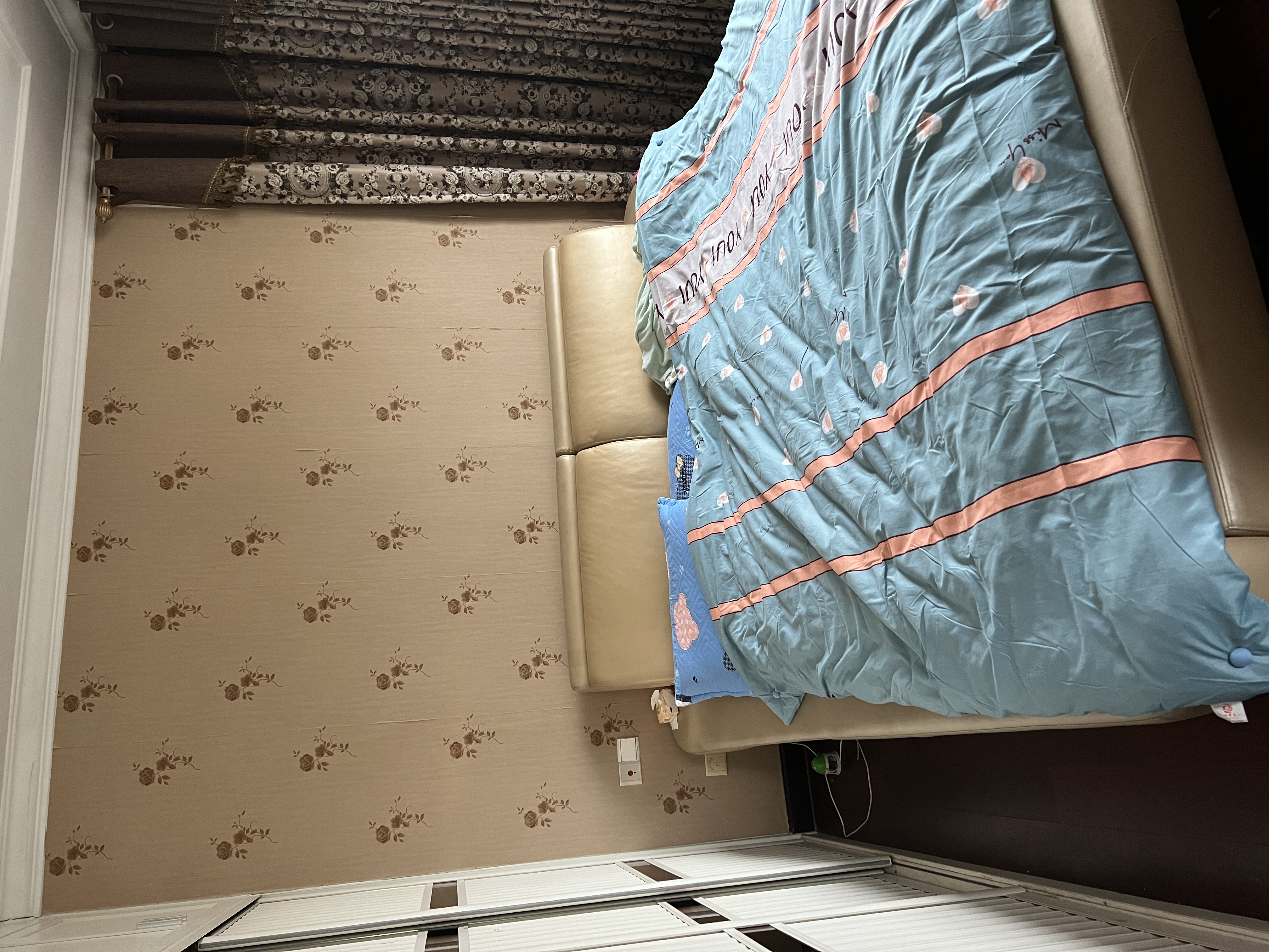 恒大城 3室2厅2卫 2100.0元/月 恒大城 3室2厅2卫 2100.0元/月户型图