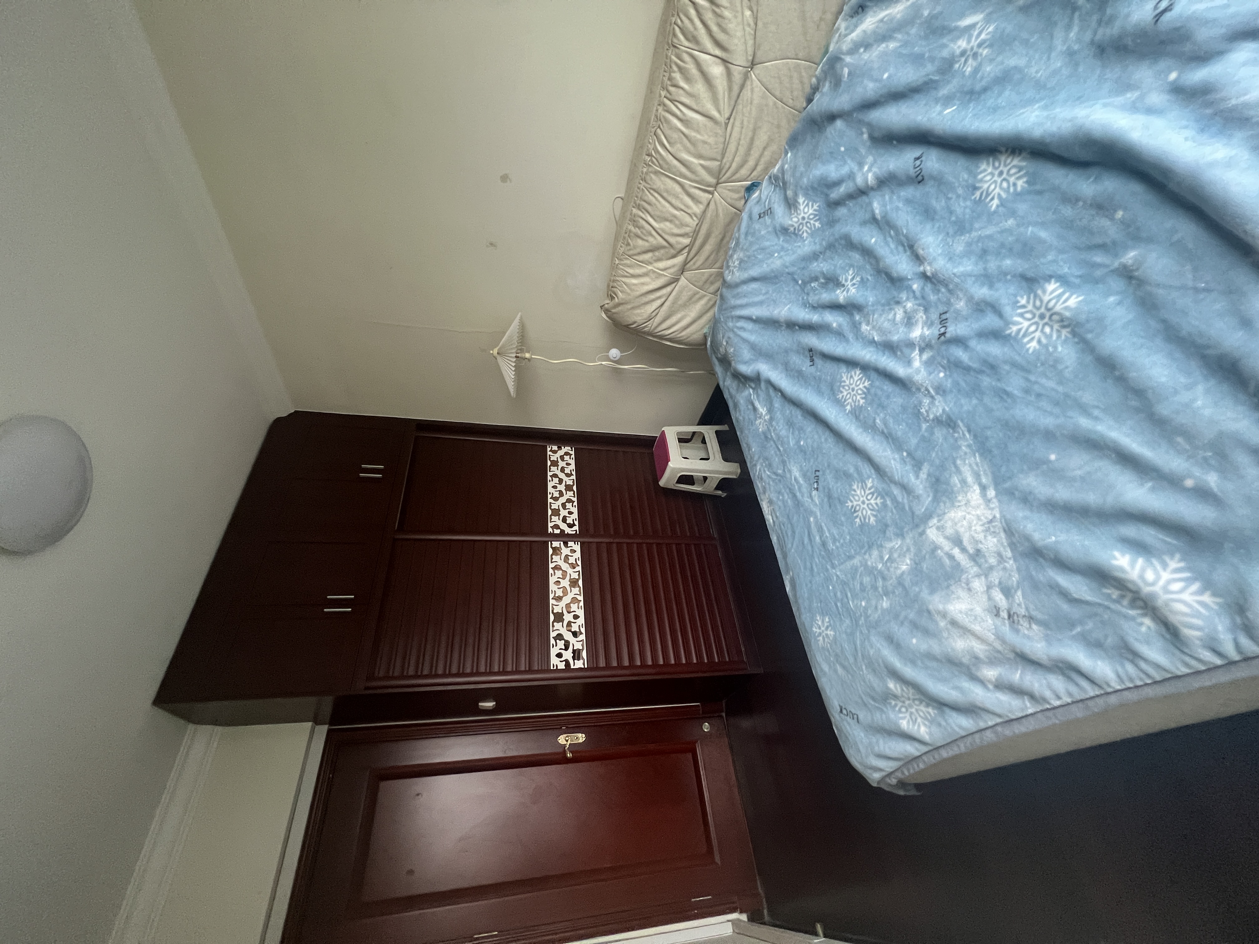 恒大城 3室2厅2卫 2100.0元/月 恒大城 3室2厅2卫 2100.0元/月室内图