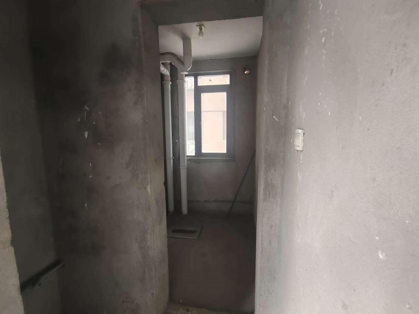 流金岁月-华晨国际 5室2厅3卫 108.0万 流金岁月-华晨国际 5室2厅3卫 108.0万室内图