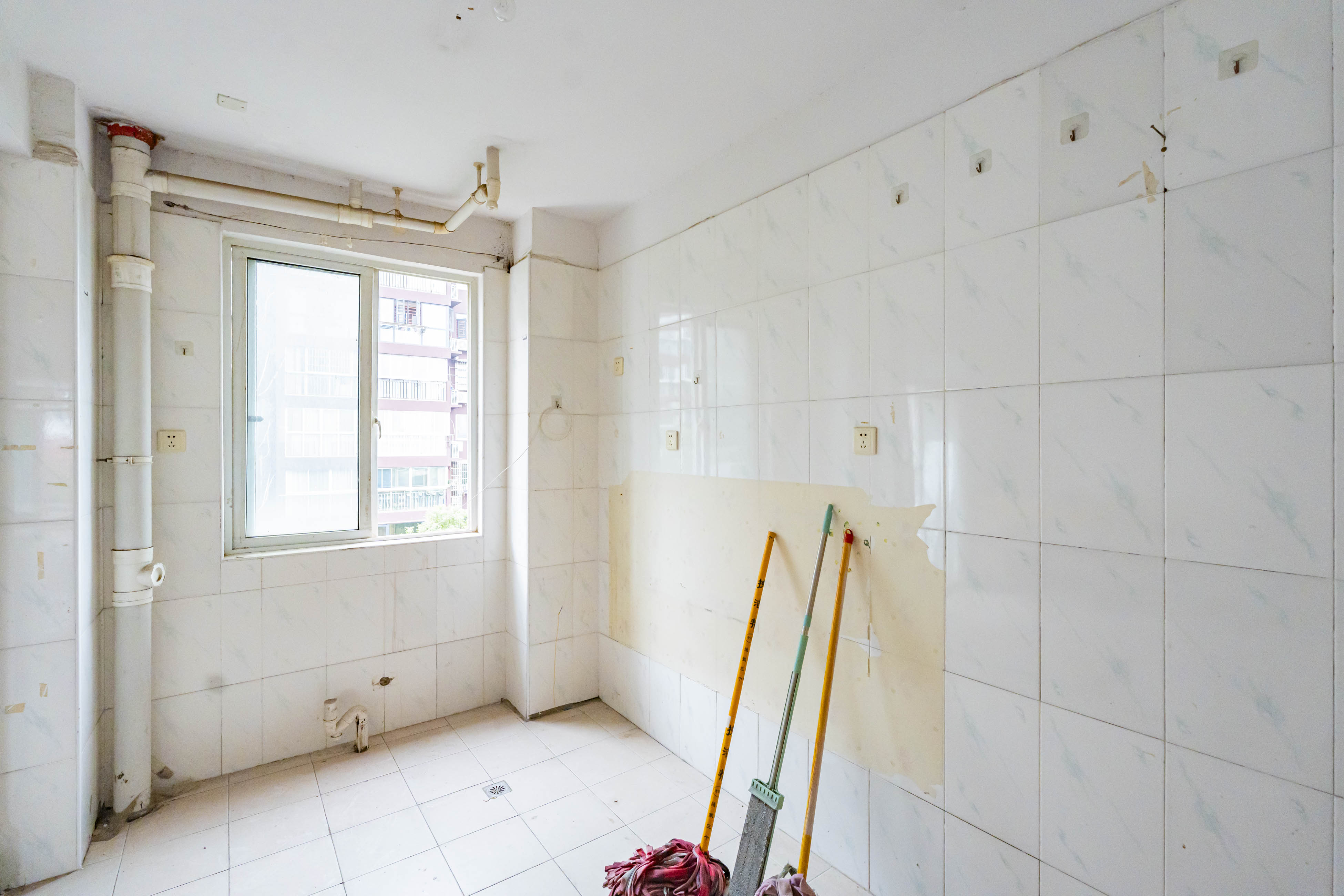 学府华庭  5室2厅1卫    128.0万 学府华庭  5室2厅1卫    128.0万厨房