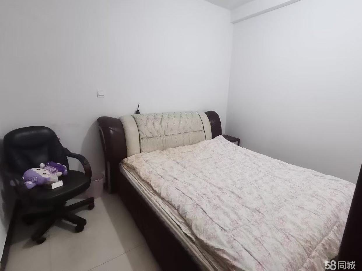 星沙三区 2室2厅1卫 900.0元/月 星沙三区 2室2厅1卫 900.0元/月室内图