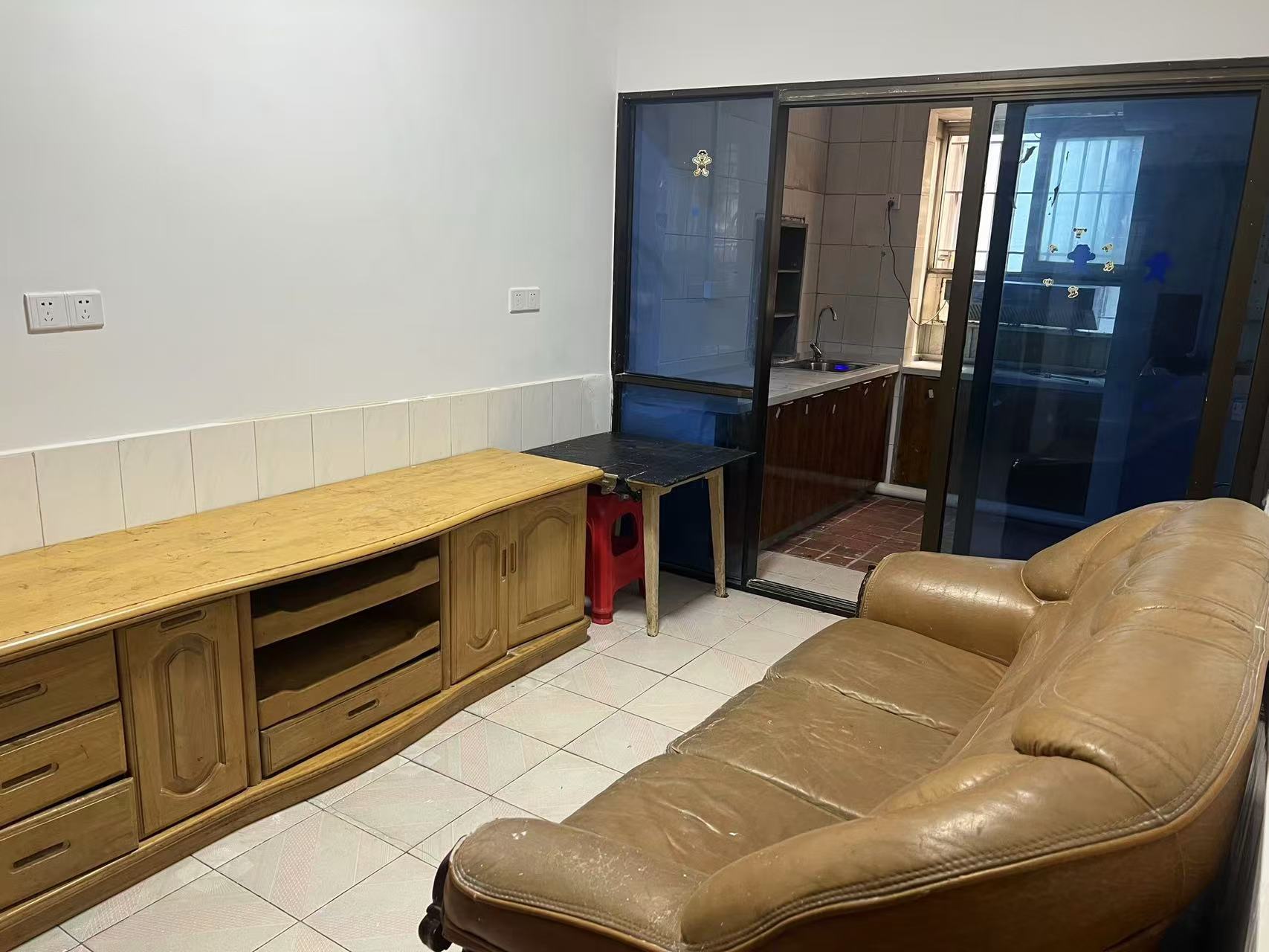 星沙三区 2室2厅1卫 900.0元/月 星沙三区 2室2厅1卫 900.0元/月室内图