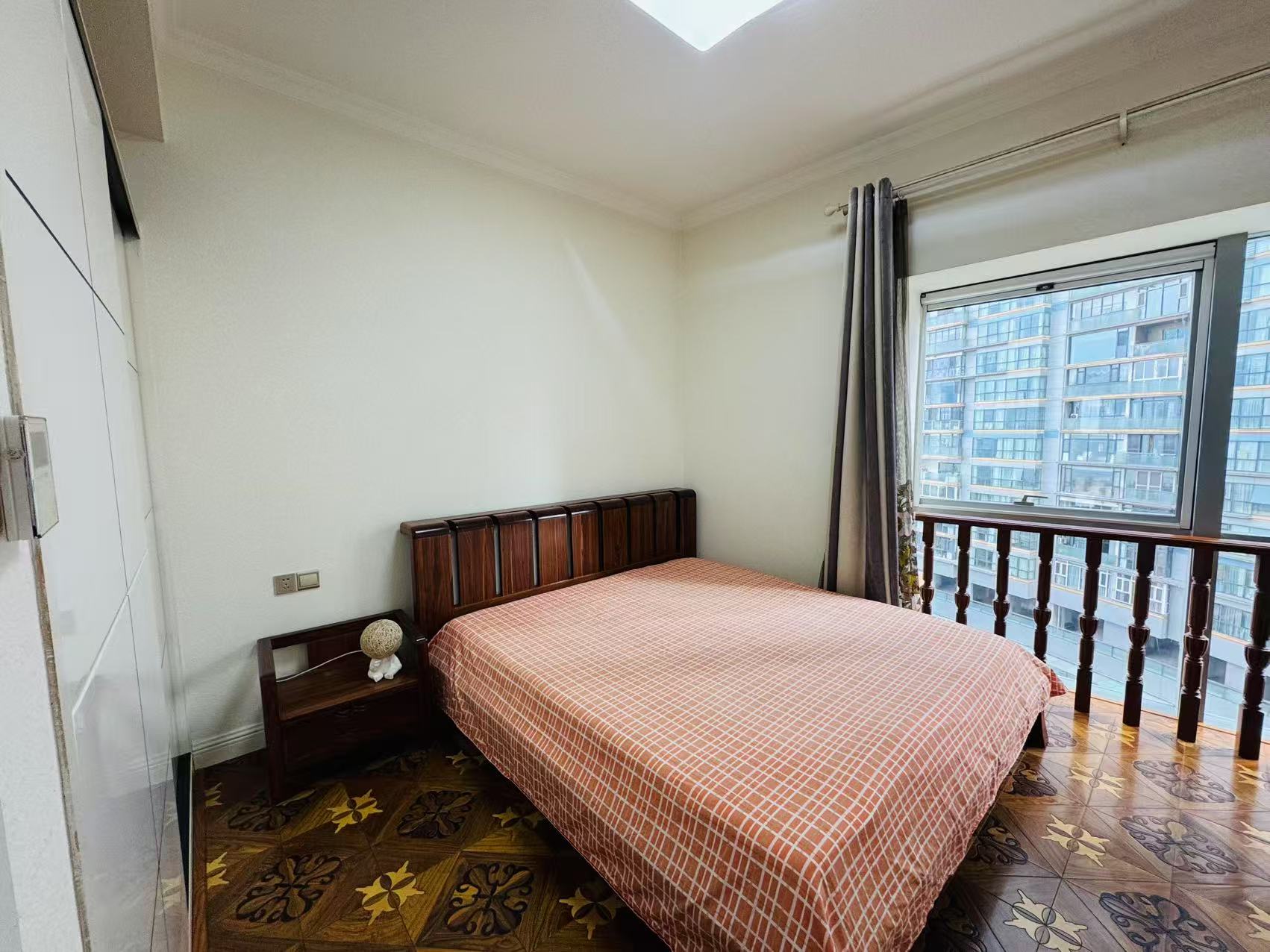 北辰定江洋 5室2厅2卫 13800.0元/月 北辰定江洋 5室2厅2卫 13800.0元/月室内图