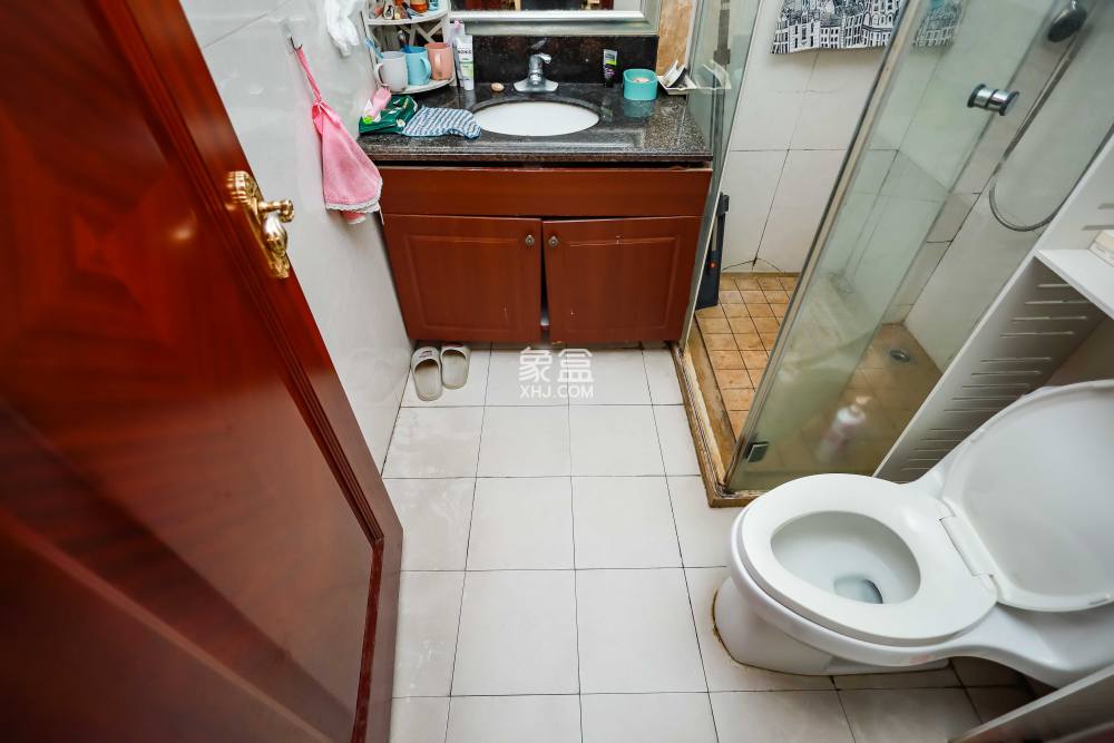 恒大华府  2室2厅1卫    2500.0元/月室内图