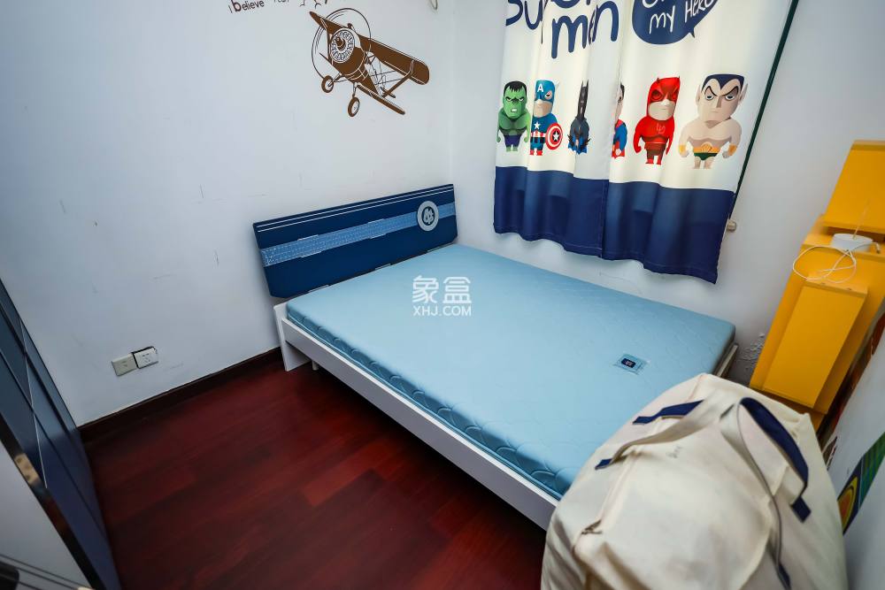 恒大华府  2室2厅1卫    2500.0元/月室内图