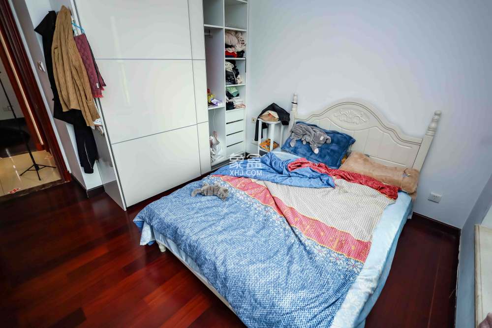 恒大华府  2室2厅1卫    2500.0元/月室内图