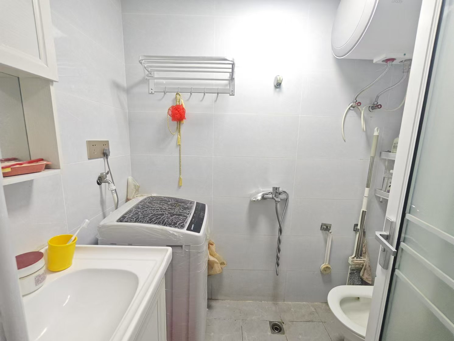 碧桂园城市之光 1室1厅1卫 1700.0元/月 碧桂园城市之光 1室1厅1卫 1700.0元/月室内图