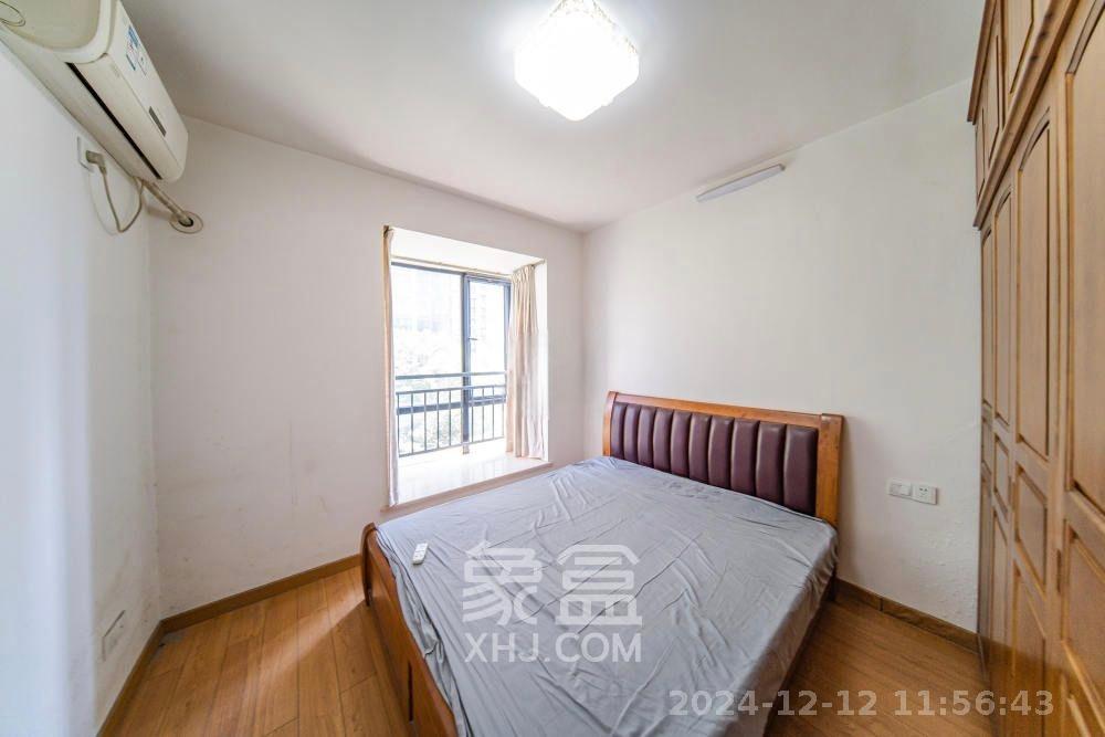 中建麓山和苑  3室2厅2卫    2200.0元/月室内图