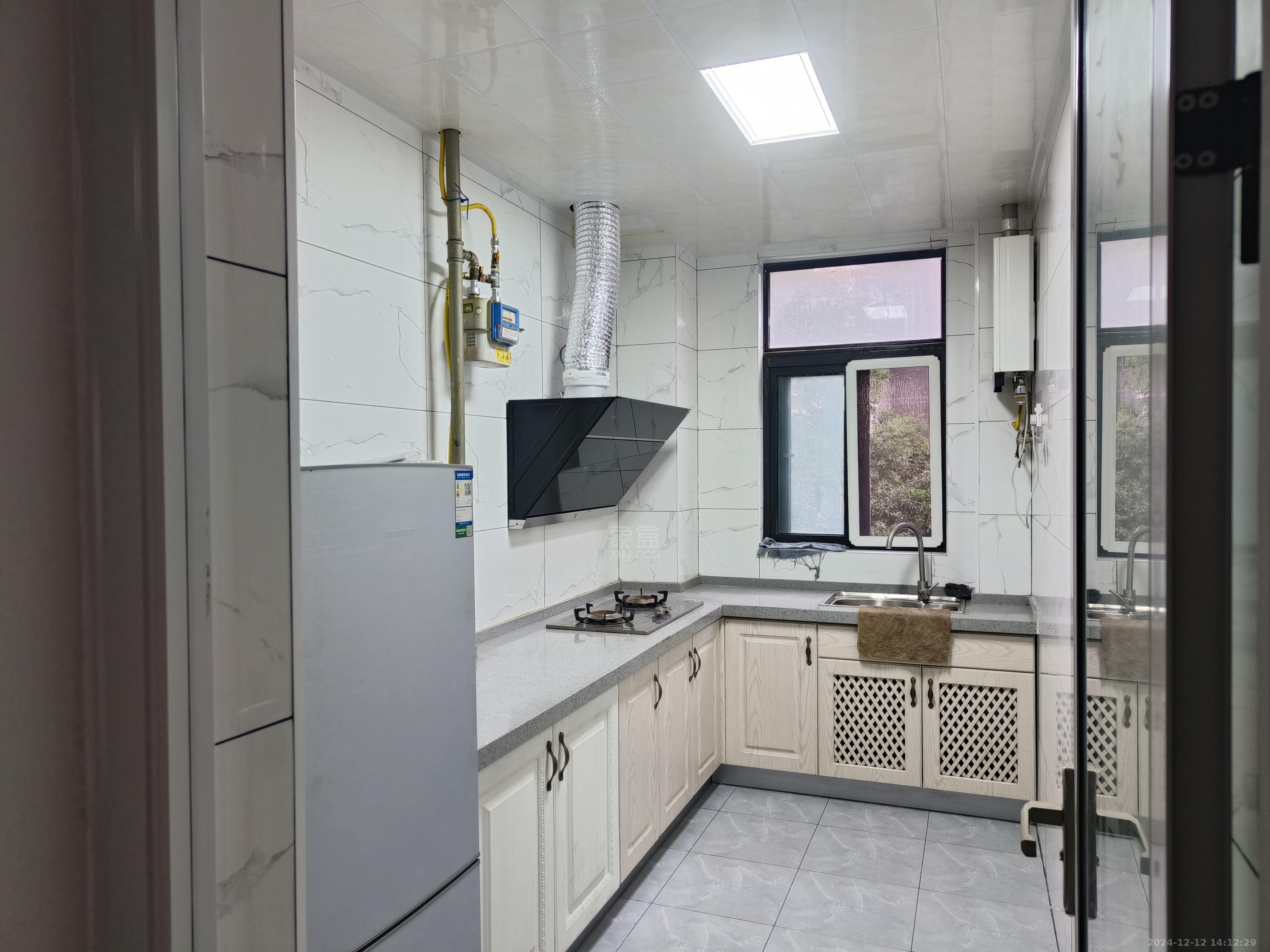 紫苑江岸 3室2厅1卫 1800.0元/月 紫苑江岸 3室2厅1卫 1800.0元/月室内图