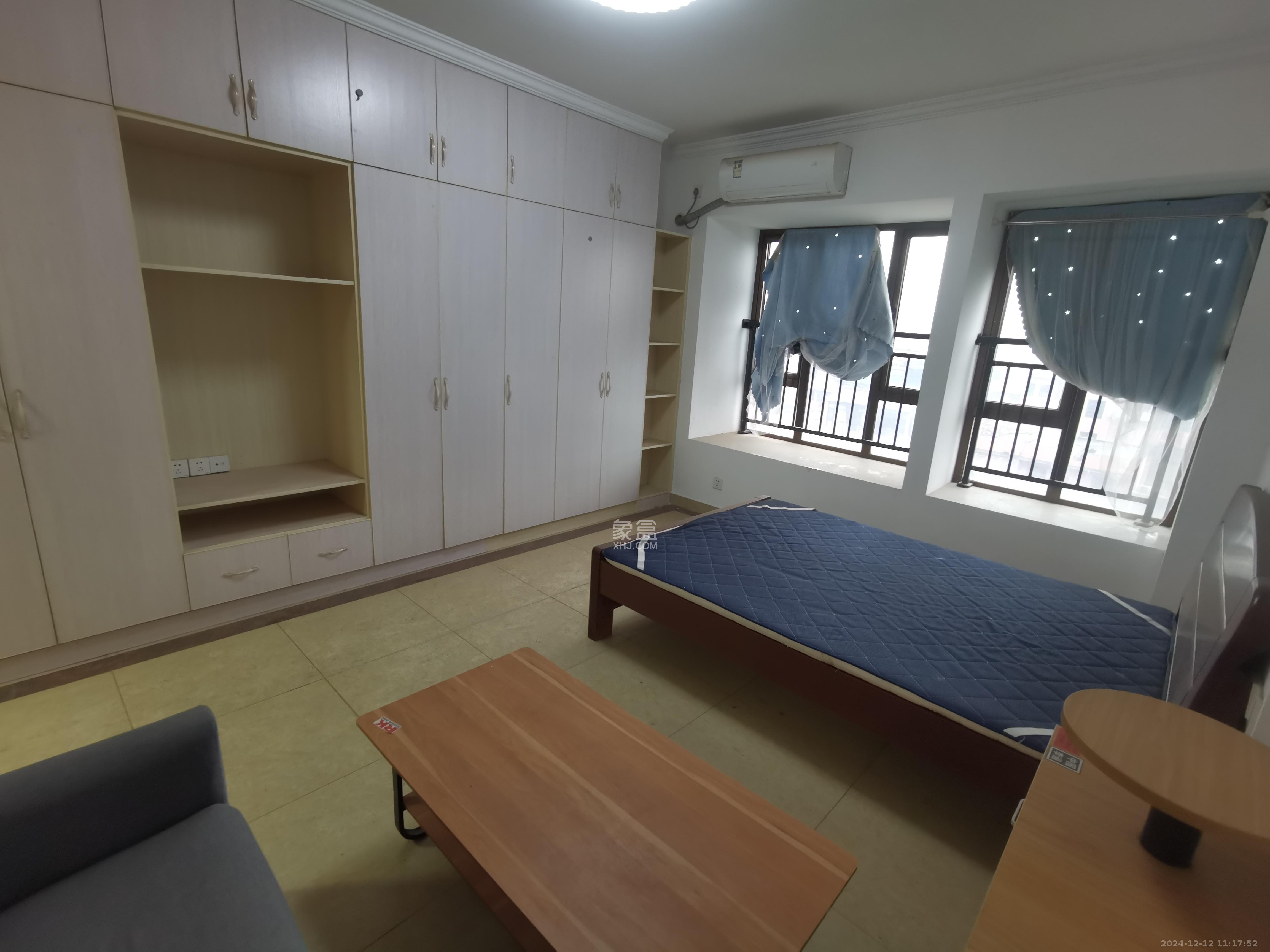 江山帝景哈佛  1室1厅1卫    1300.0元/月户型图