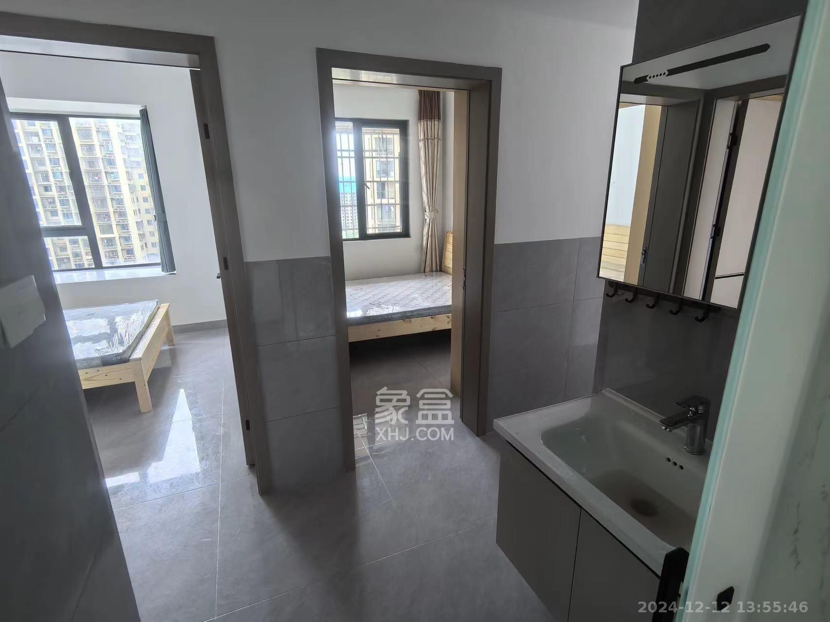 三益家园 3室2厅2卫 1800.0元/月 三益家园 3室2厅2卫 1800.0元/月室内图