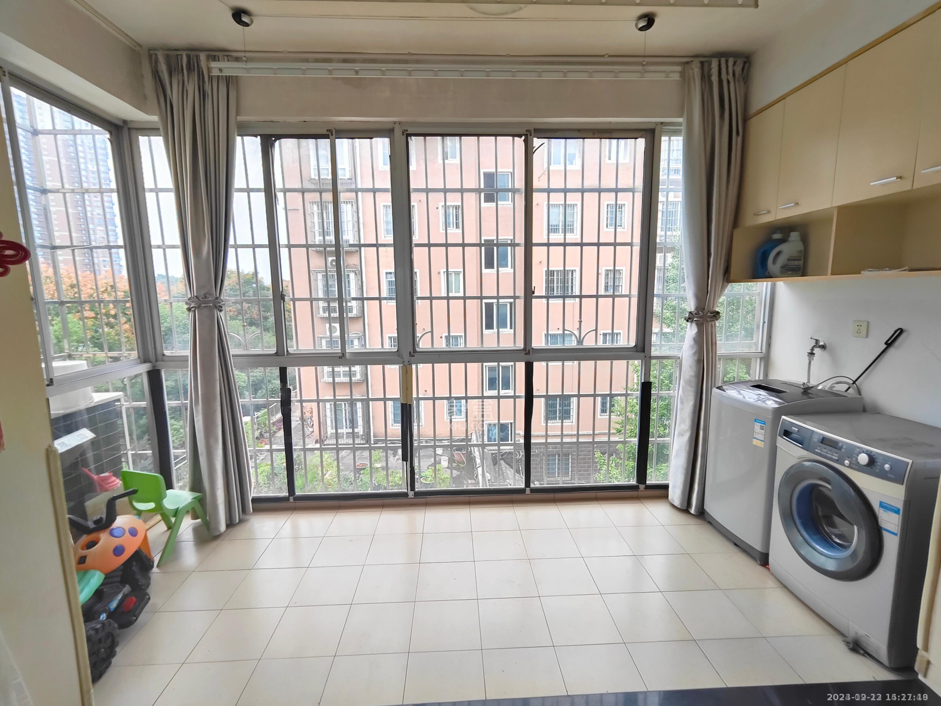 枫溪苑 3室1厅1卫 1500.0元/月 枫溪苑 3室1厅1卫 1500.0元/月室内图