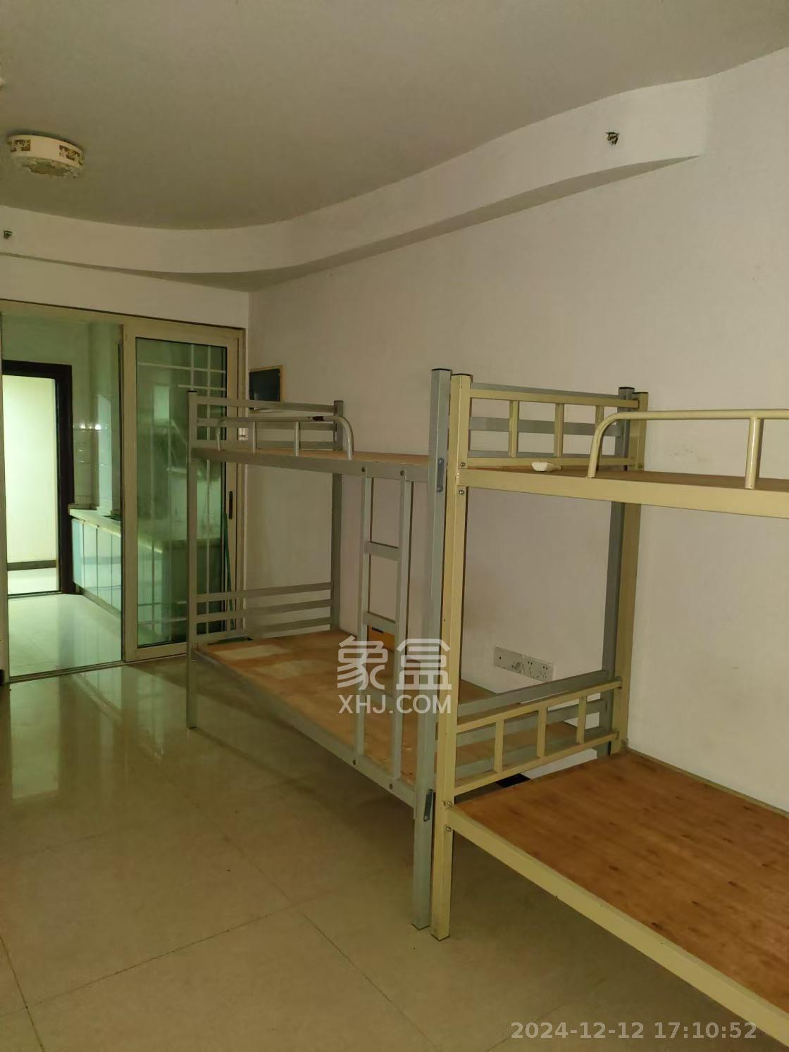 保利麓谷林语I区 1室1厅1卫 1400.0元/月 保利麓谷林语I区 1室1厅1卫 1400.0元/月室内图