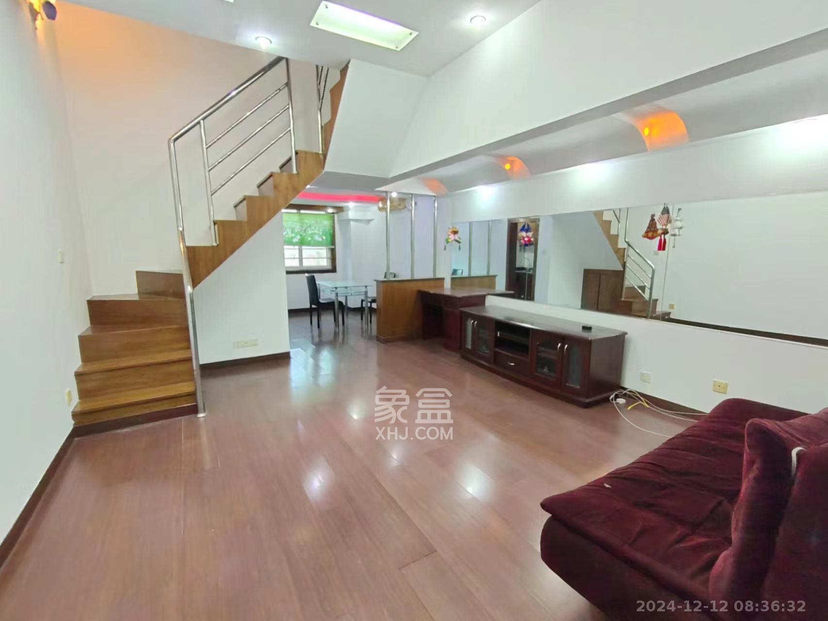 君临天厦  2室1厅1卫    2800.0元/月室内图