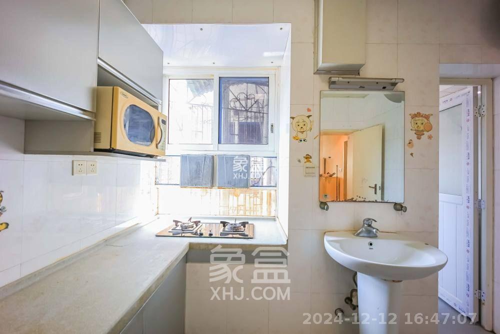 杏花苑 2室1厅1卫 1500.0元/月 杏花苑 2室1厅1卫 1500.0元/月室内图