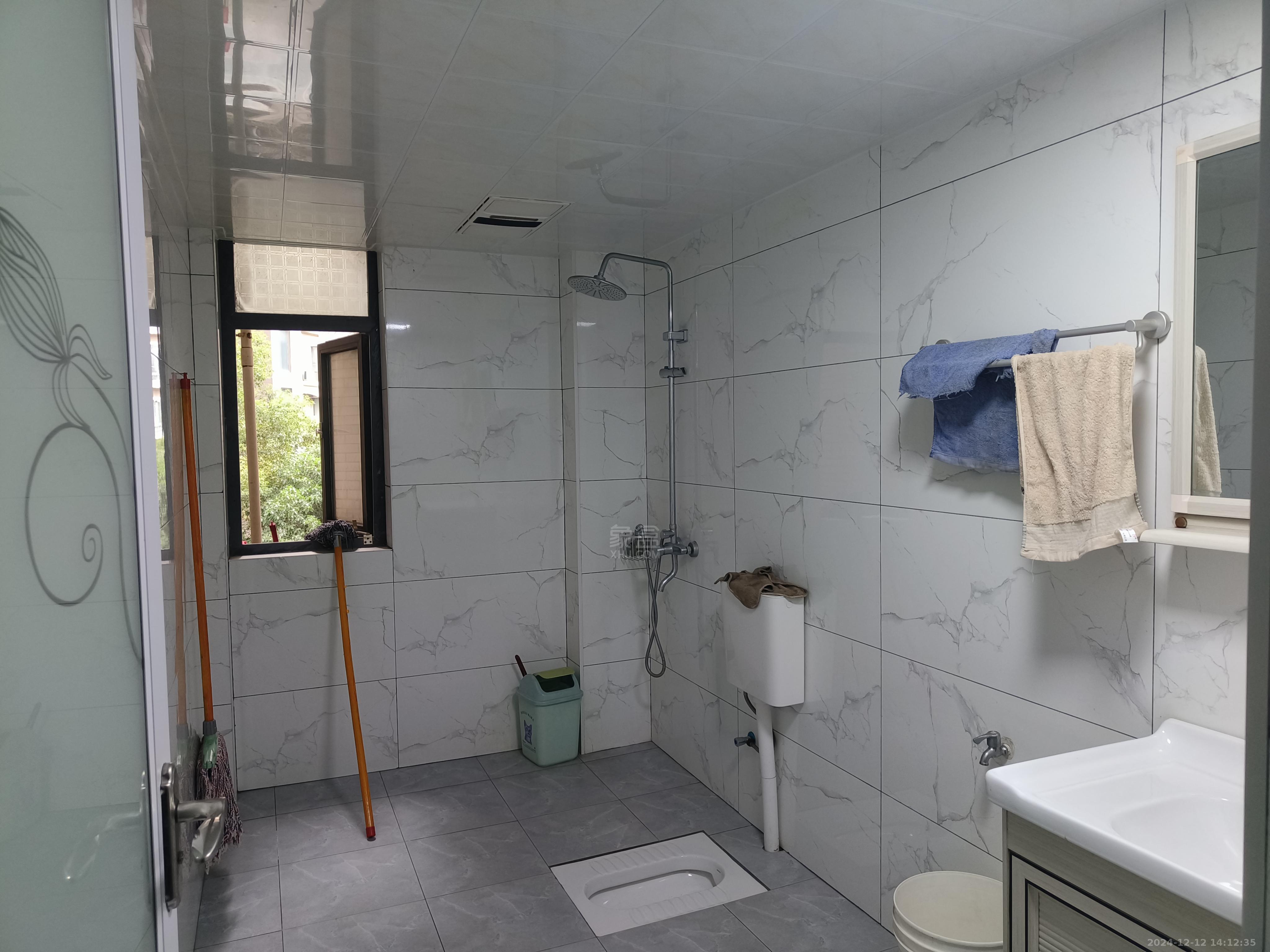 紫苑江岸 3室2厅1卫 1800.0元/月 紫苑江岸 3室2厅1卫 1800.0元/月室内图