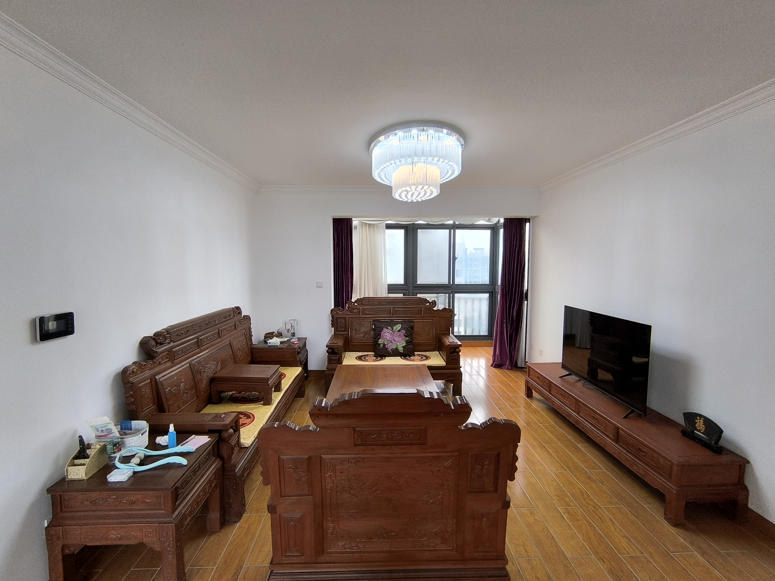 九鼎水郡  3室2厅2卫    3200.0元/月 九鼎水郡  3室2厅2卫    3200.0元/月户型图