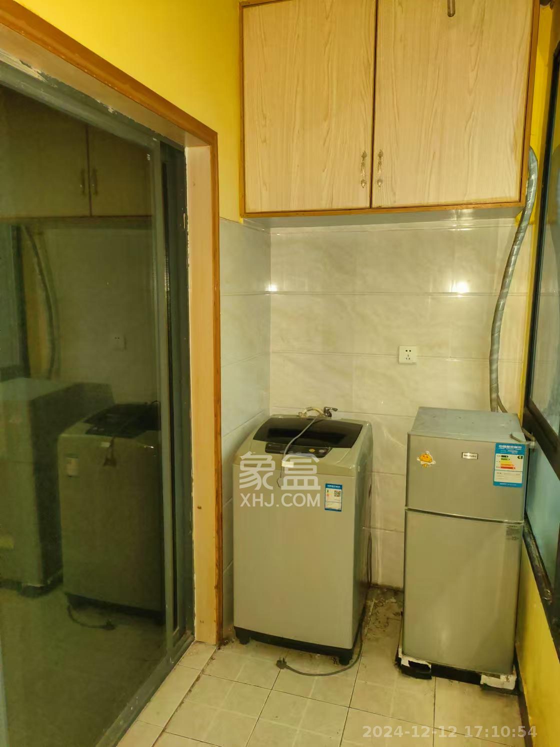 保利麓谷林语I区 1室1厅1卫 1400.0元/月 保利麓谷林语I区 1室1厅1卫 1400.0元/月室内图