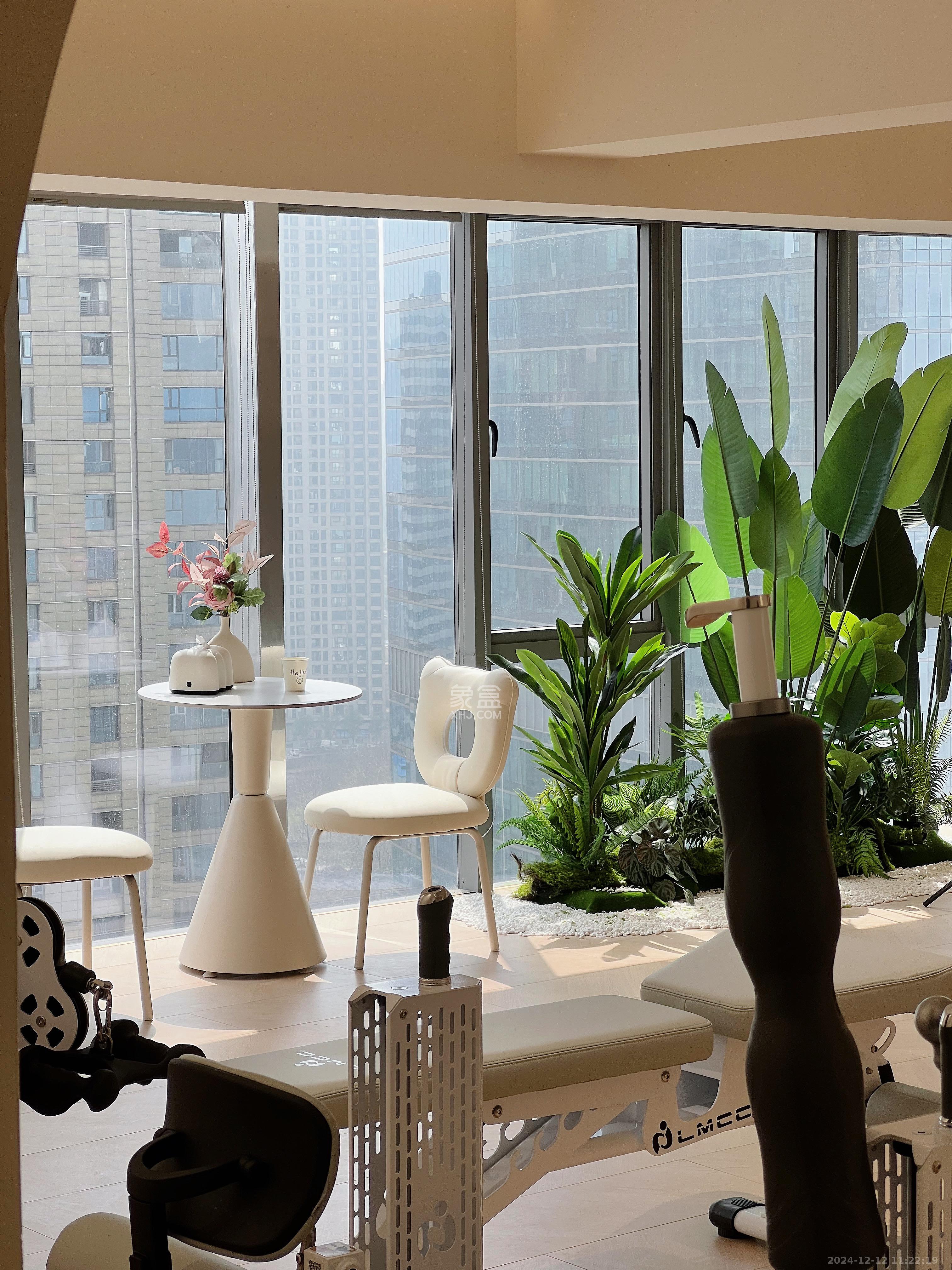 保利国际广场  1室1厅1卫    9000.0元/月 保利国际广场  1室1厅1卫    9000.0元/月室内图