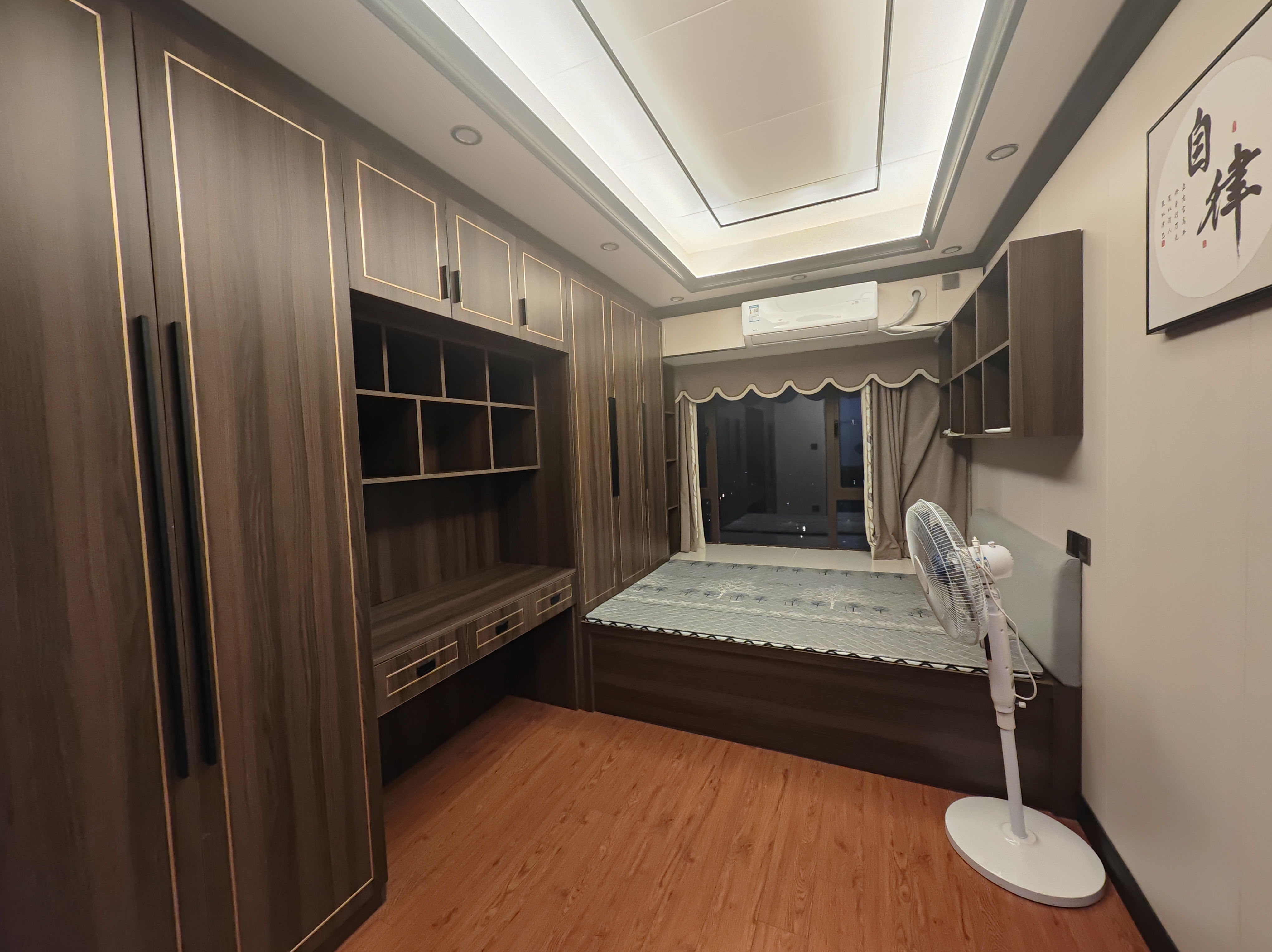 碧桂园豪园 3室2厅2卫 2380.0元/月 碧桂园豪园 3室2厅2卫 2380.0元/月室内图