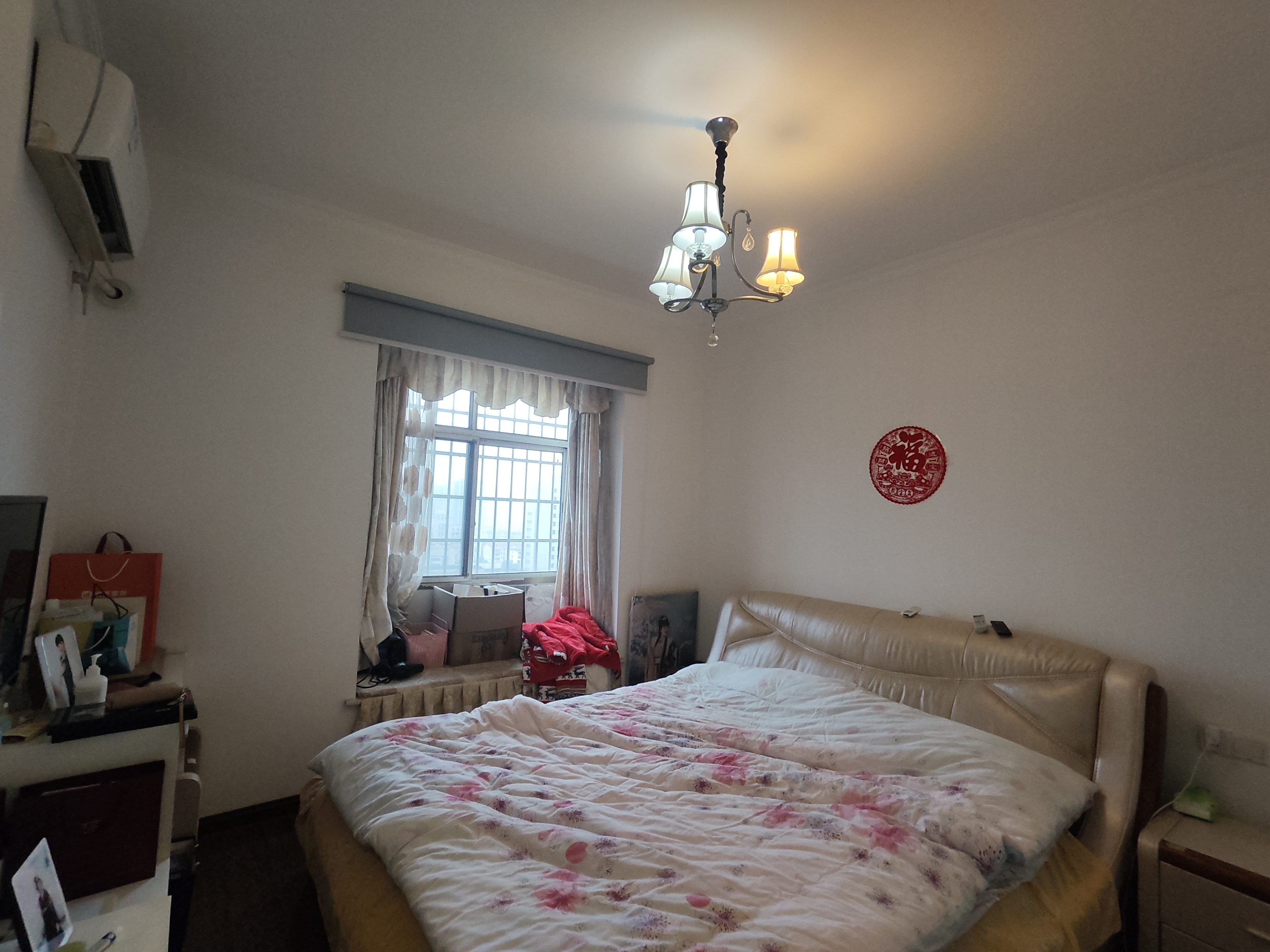 翰林苑 3室2厅2卫 85.0万 翰林苑 3室2厅2卫 85.0万客厅