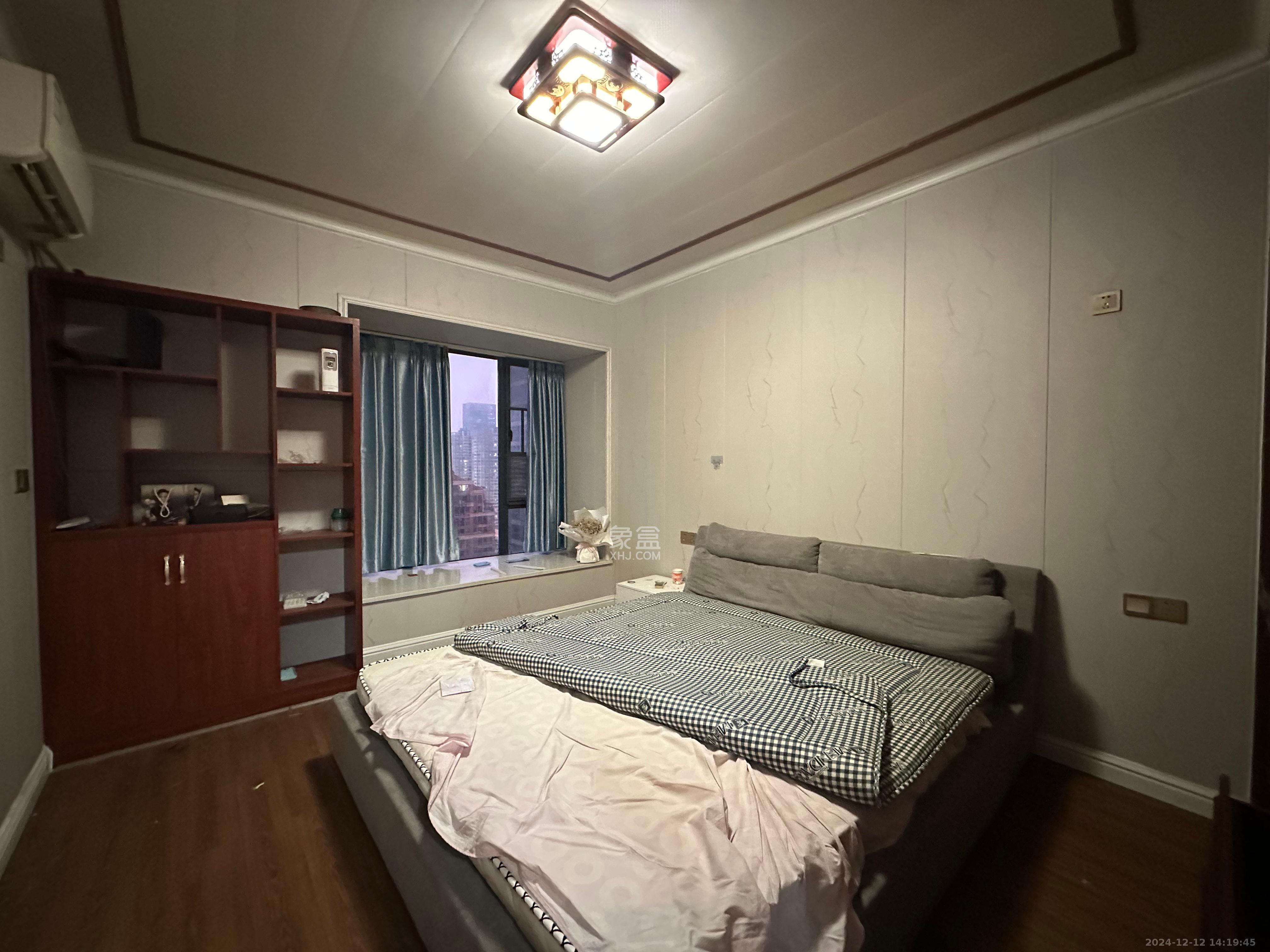 蓝山郡 3室2厅2卫 2500.0元/月 蓝山郡 3室2厅2卫 2500.0元/月室内图