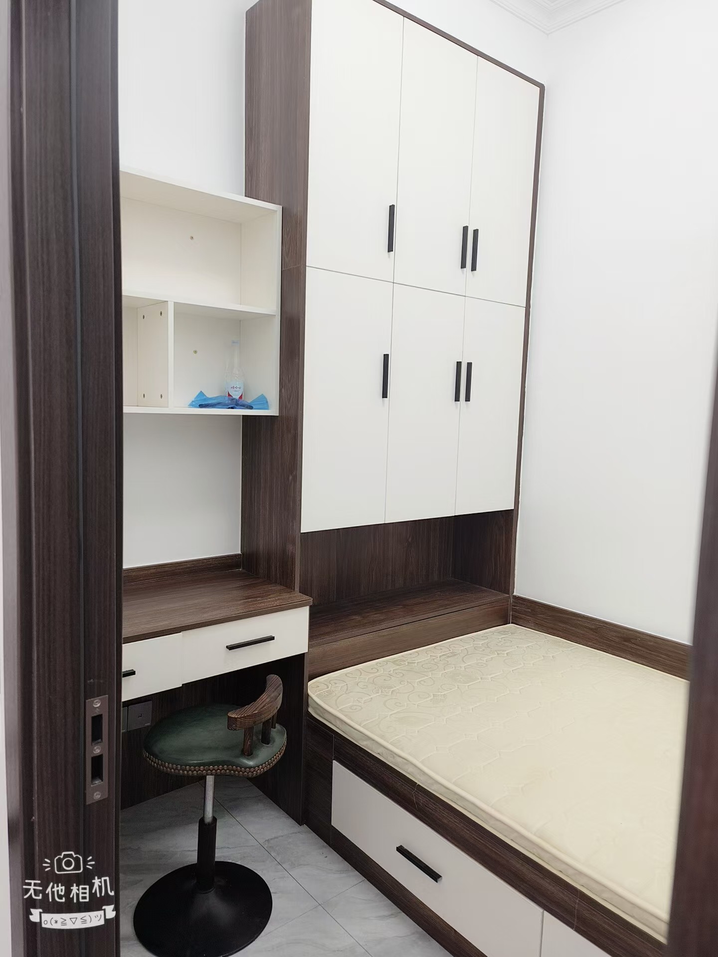 新九龙环球商业广场 2室1厅1卫 1100.0元/月 新九龙环球商业广场 2室1厅1卫 1100.0元/月室内图