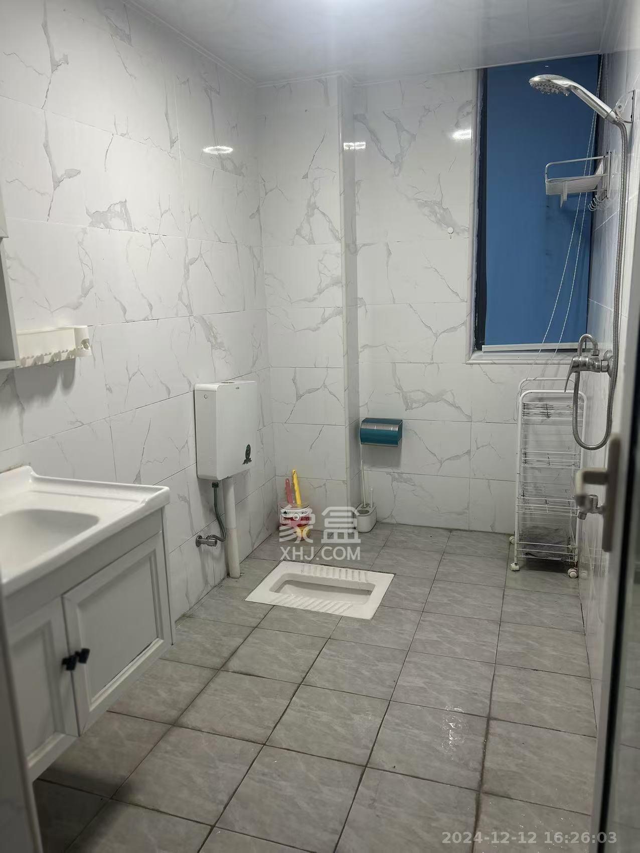 水墨林溪 2室2厅1卫 2200.0元/月 水墨林溪 2室2厅1卫 2200.0元/月室内图