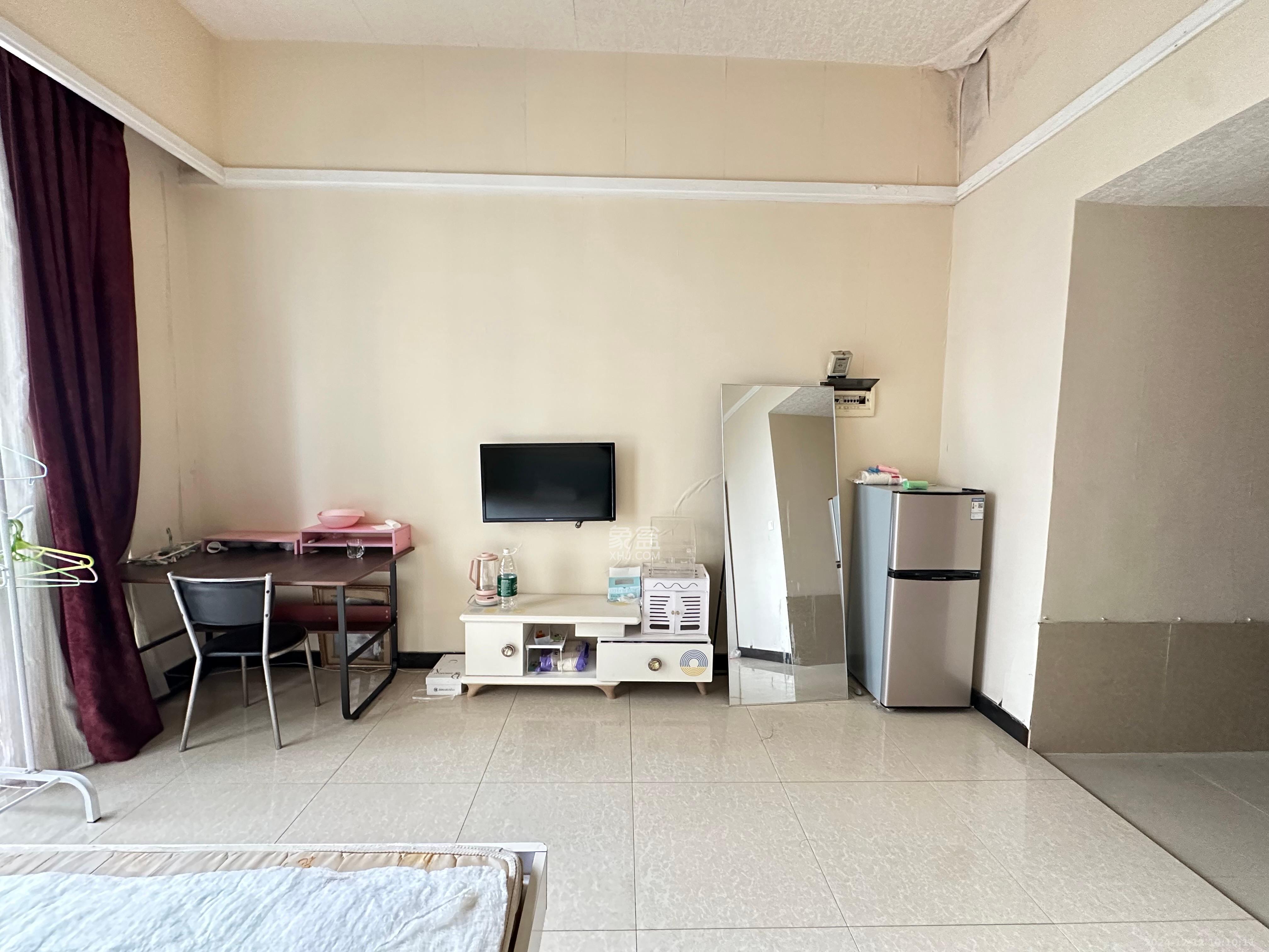 浏阳河畔家园 1室1厅1卫 1500.0元/月 浏阳河畔家园 1室1厅1卫 1500.0元/月室内图