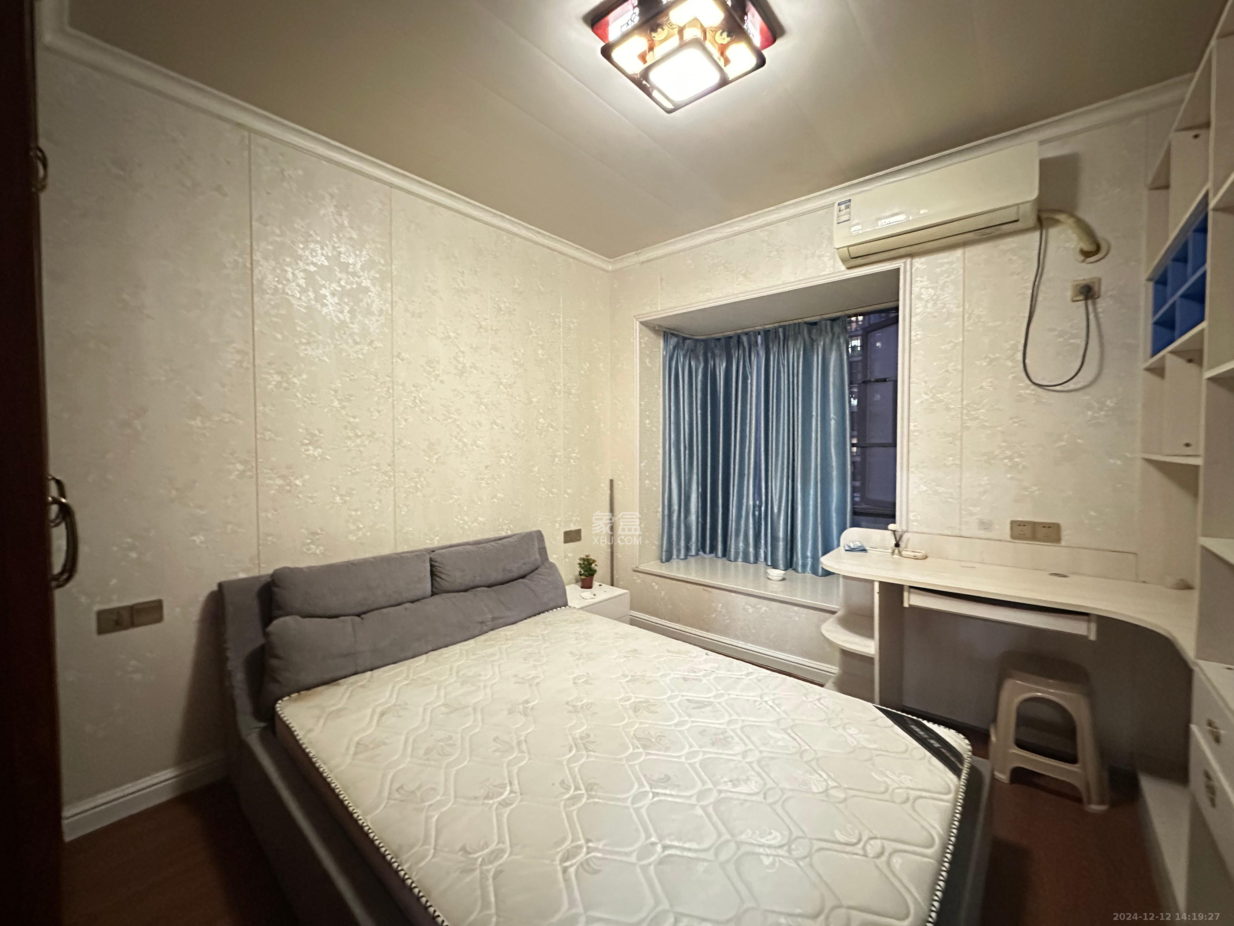 蓝山郡 3室2厅2卫 2500.0元/月 蓝山郡 3室2厅2卫 2500.0元/月室内图