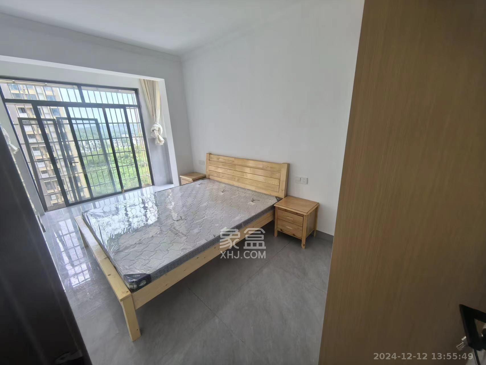 三益家园  3室2厅2卫    1800.0元/月室内图