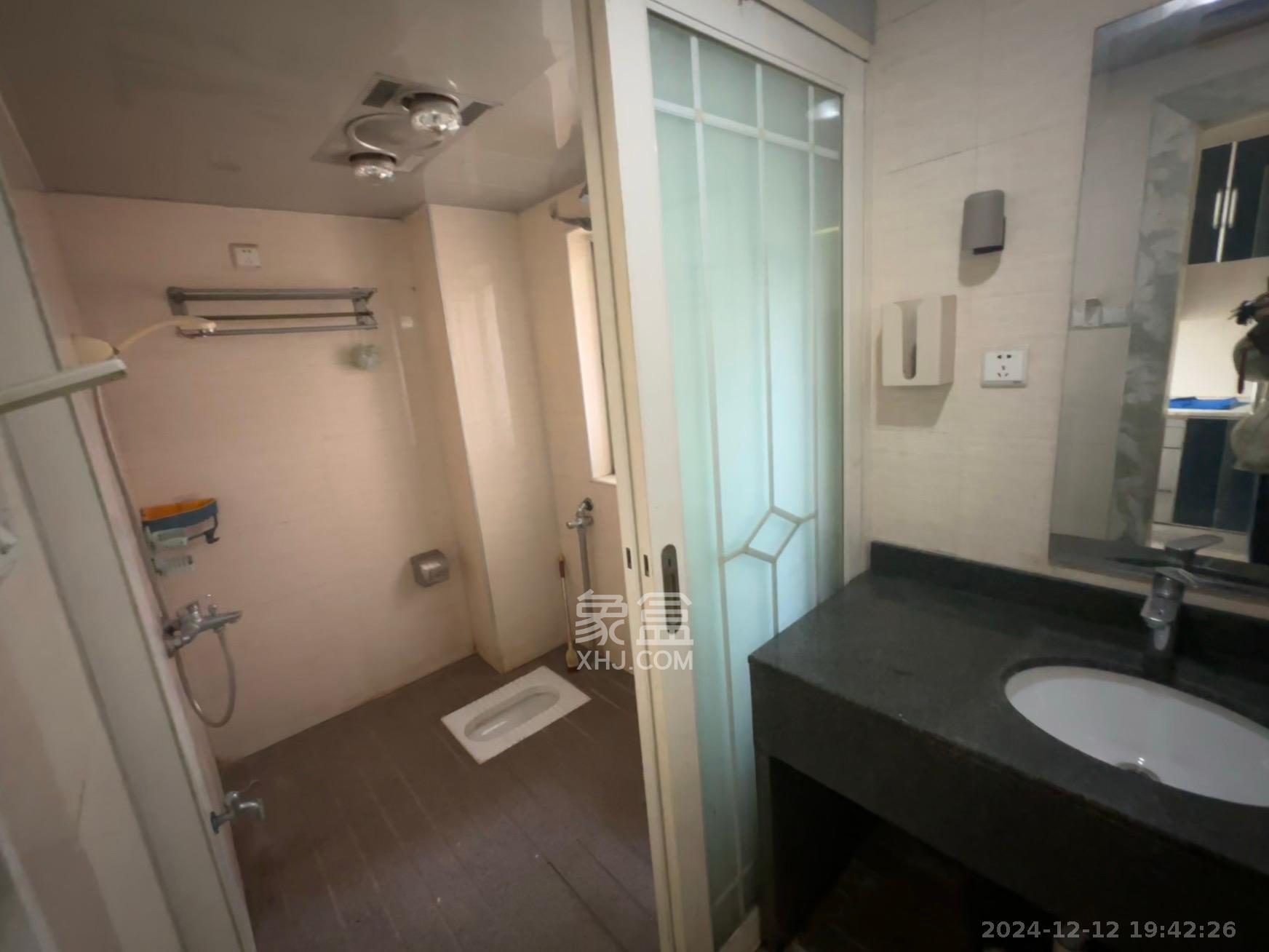 星城雅郡 2室2厅1卫 1500.0元/月 星城雅郡 2室2厅1卫 1500.0元/月室内图