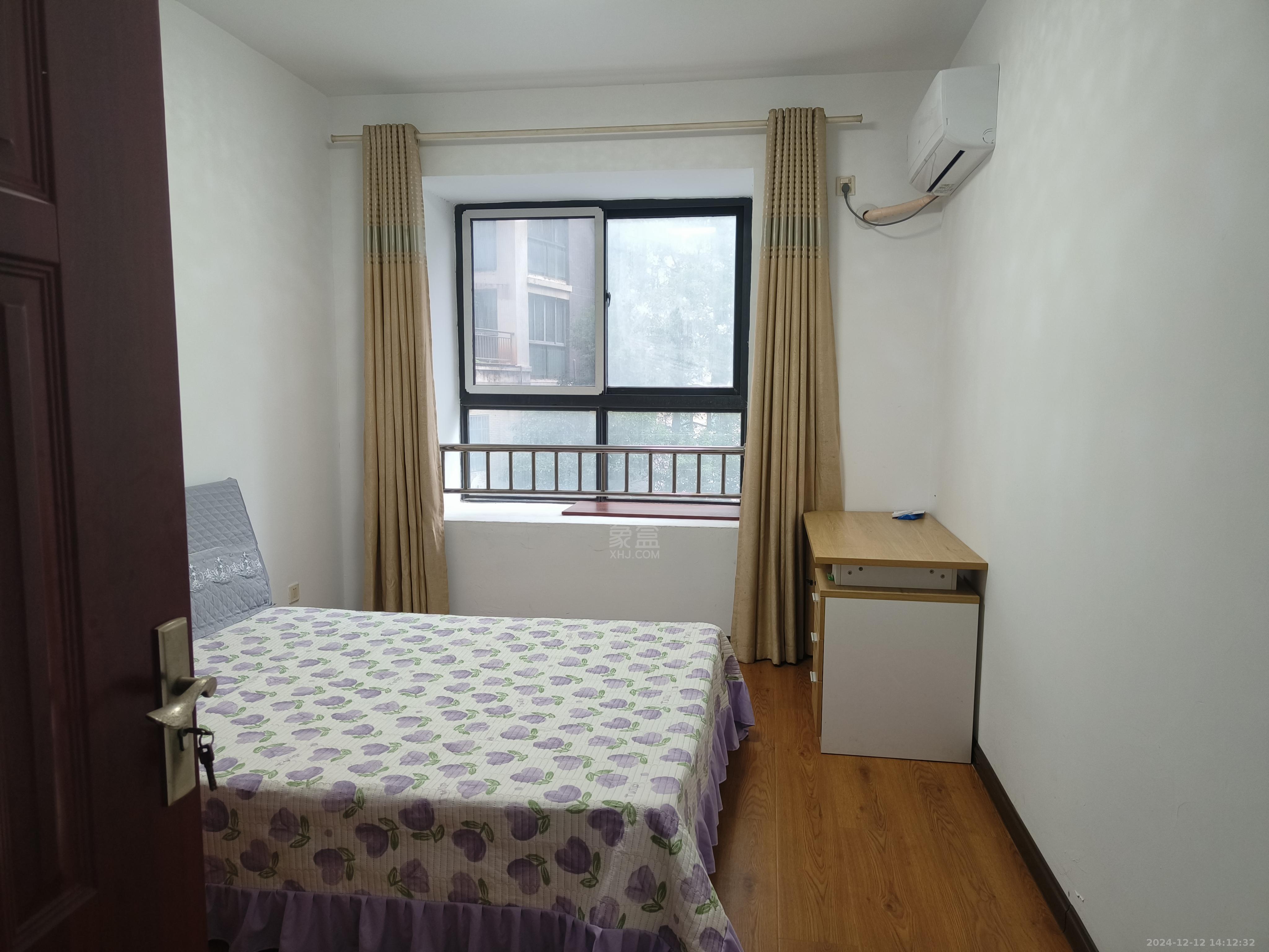 紫苑江岸 3室2厅1卫 1800.0元/月 紫苑江岸 3室2厅1卫 1800.0元/月室内图